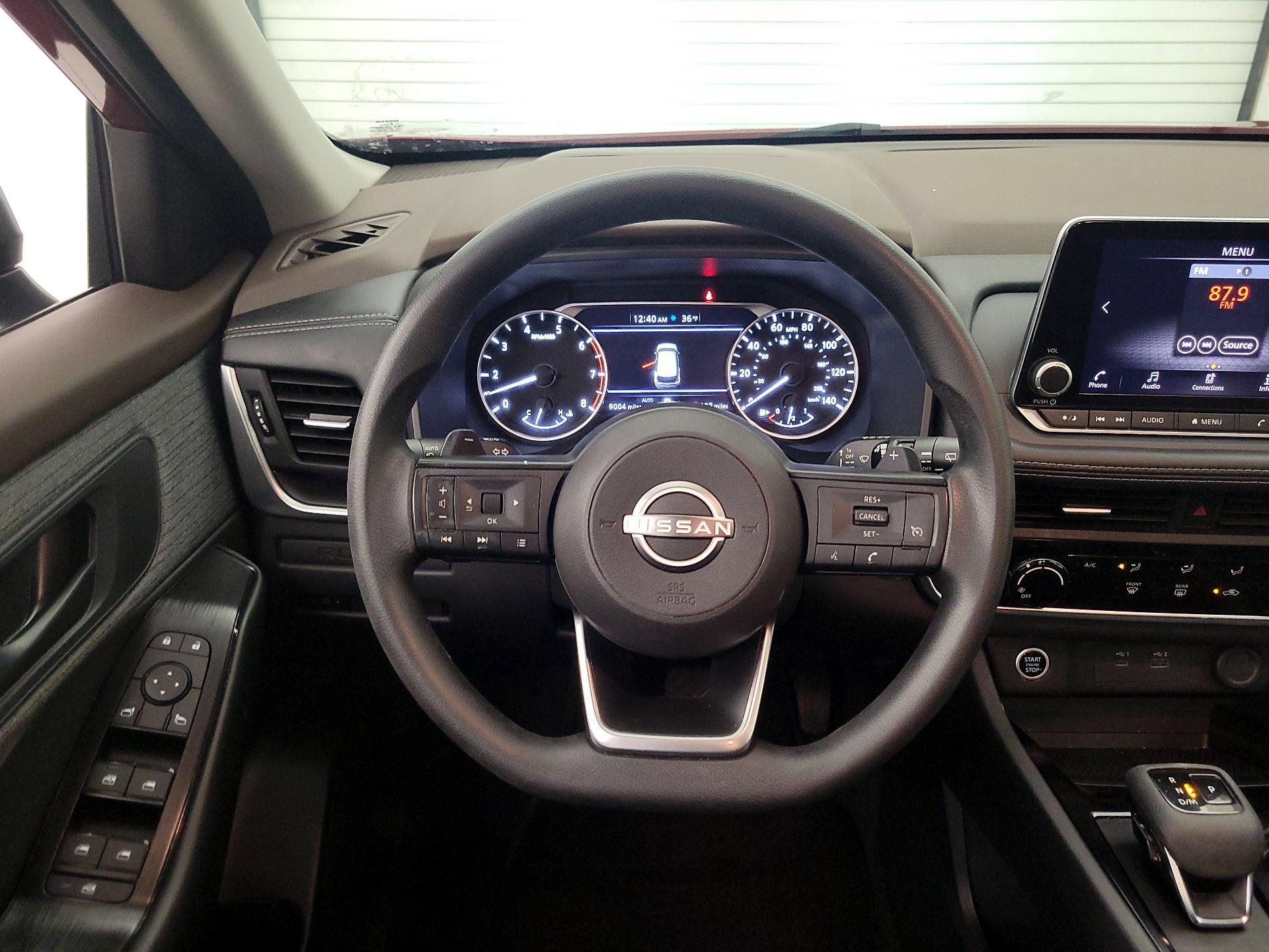 Thumbnail: 2023 Nissan Rogue - 10