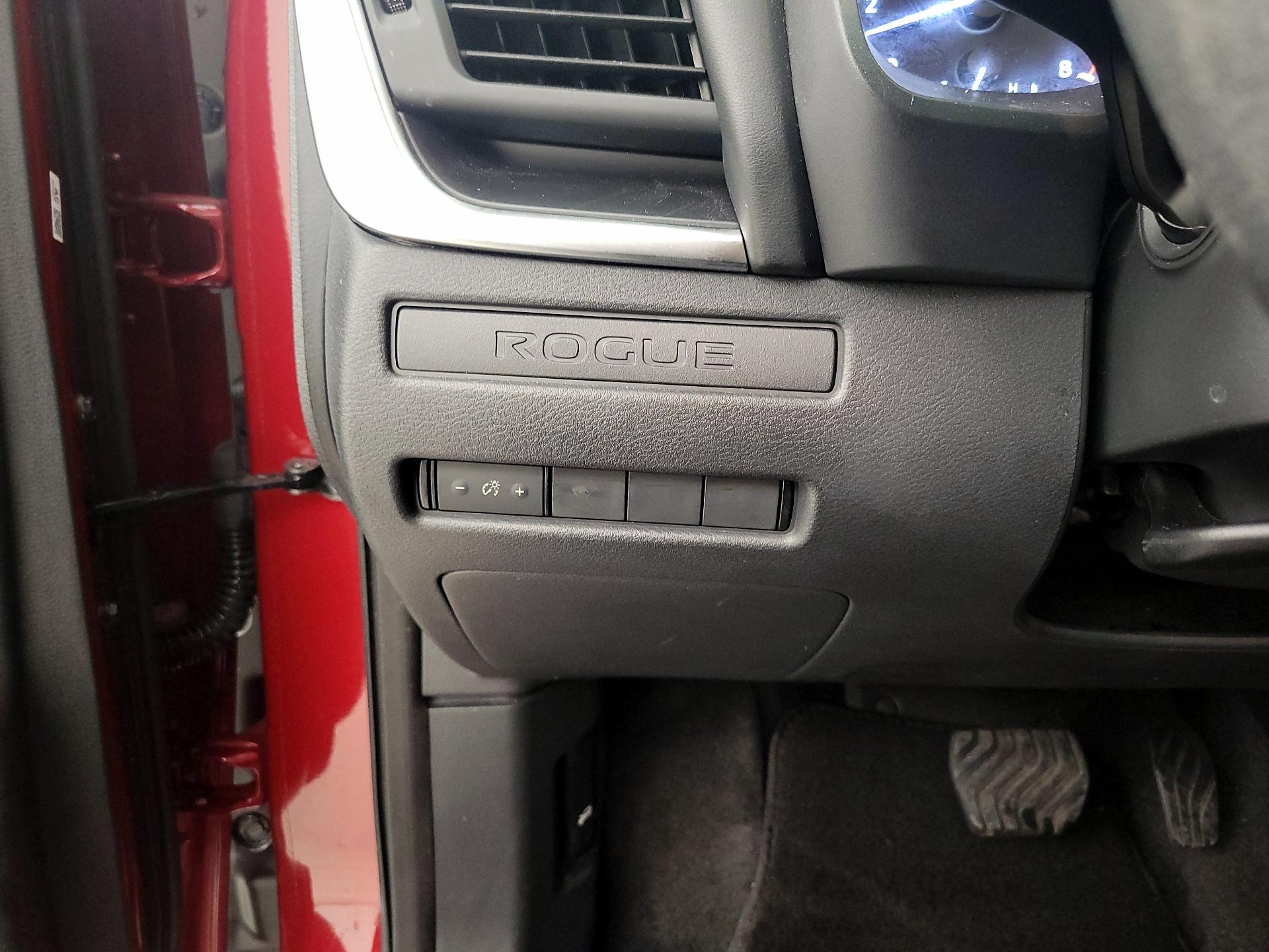 Thumbnail: 2023 Nissan Rogue - 13