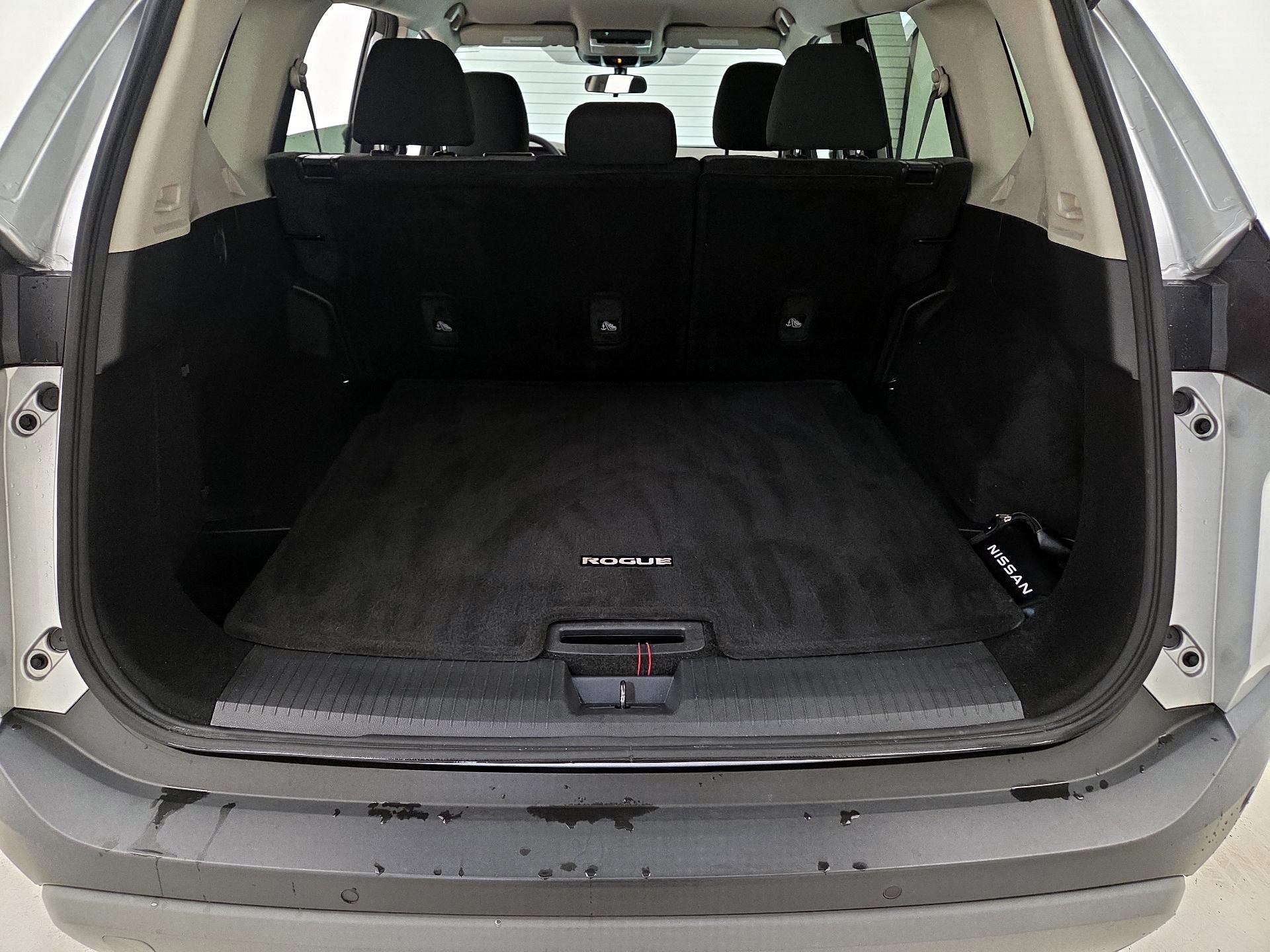 Thumbnail: 2022 Nissan Rogue - 20