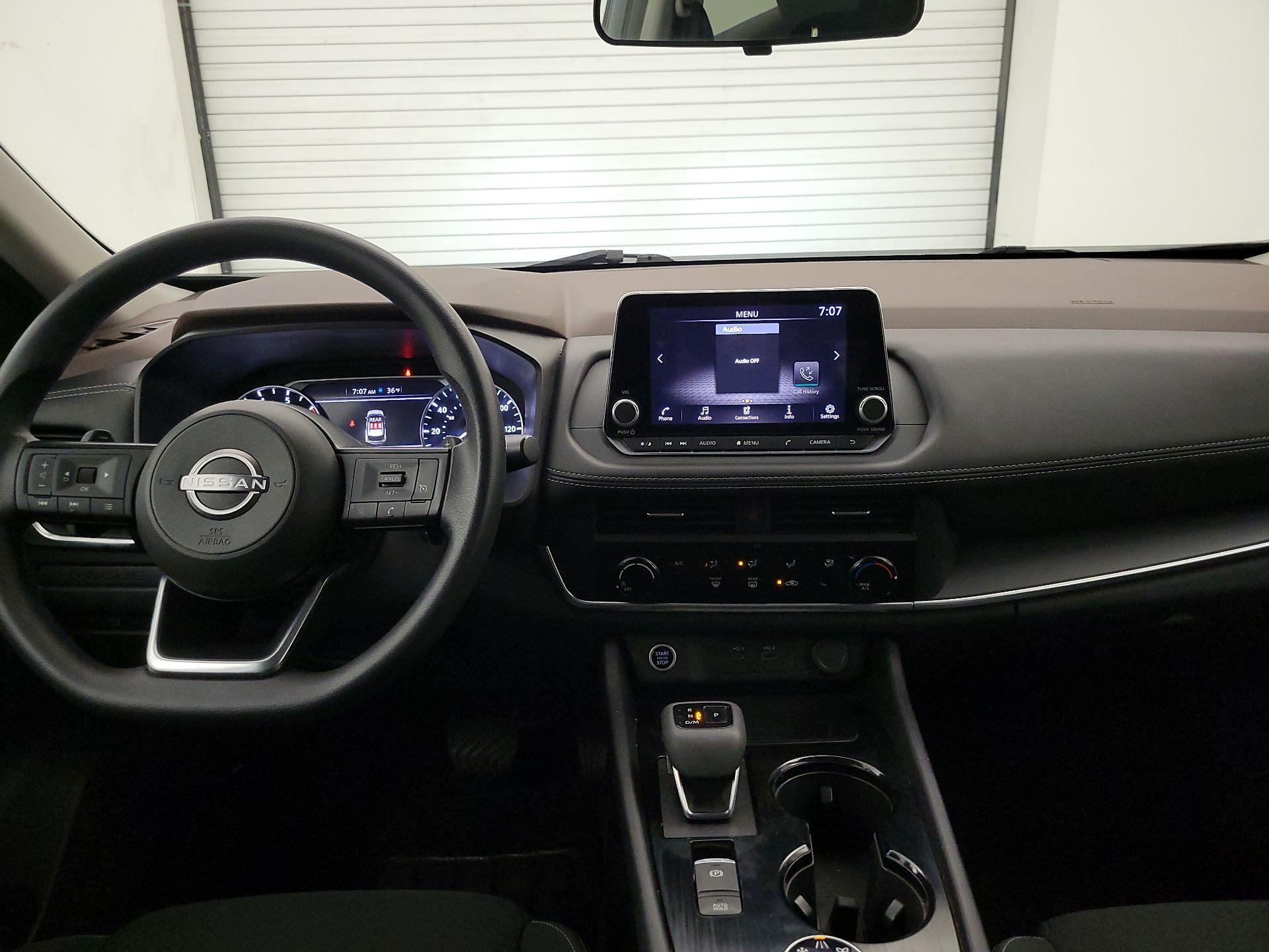 Thumbnail: 2023 Nissan Rogue - 9