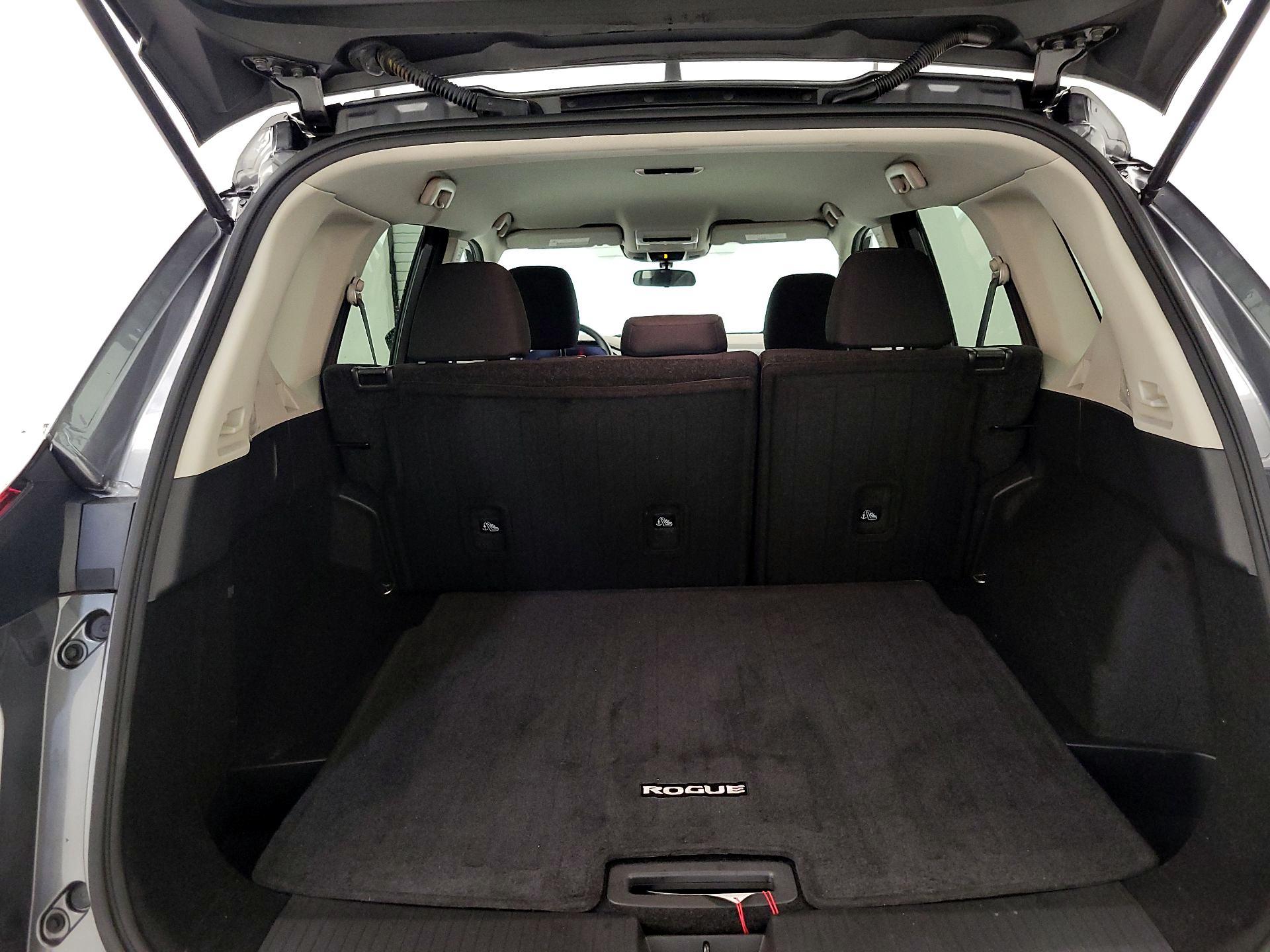 Thumbnail: 2023 Nissan Rogue - 18