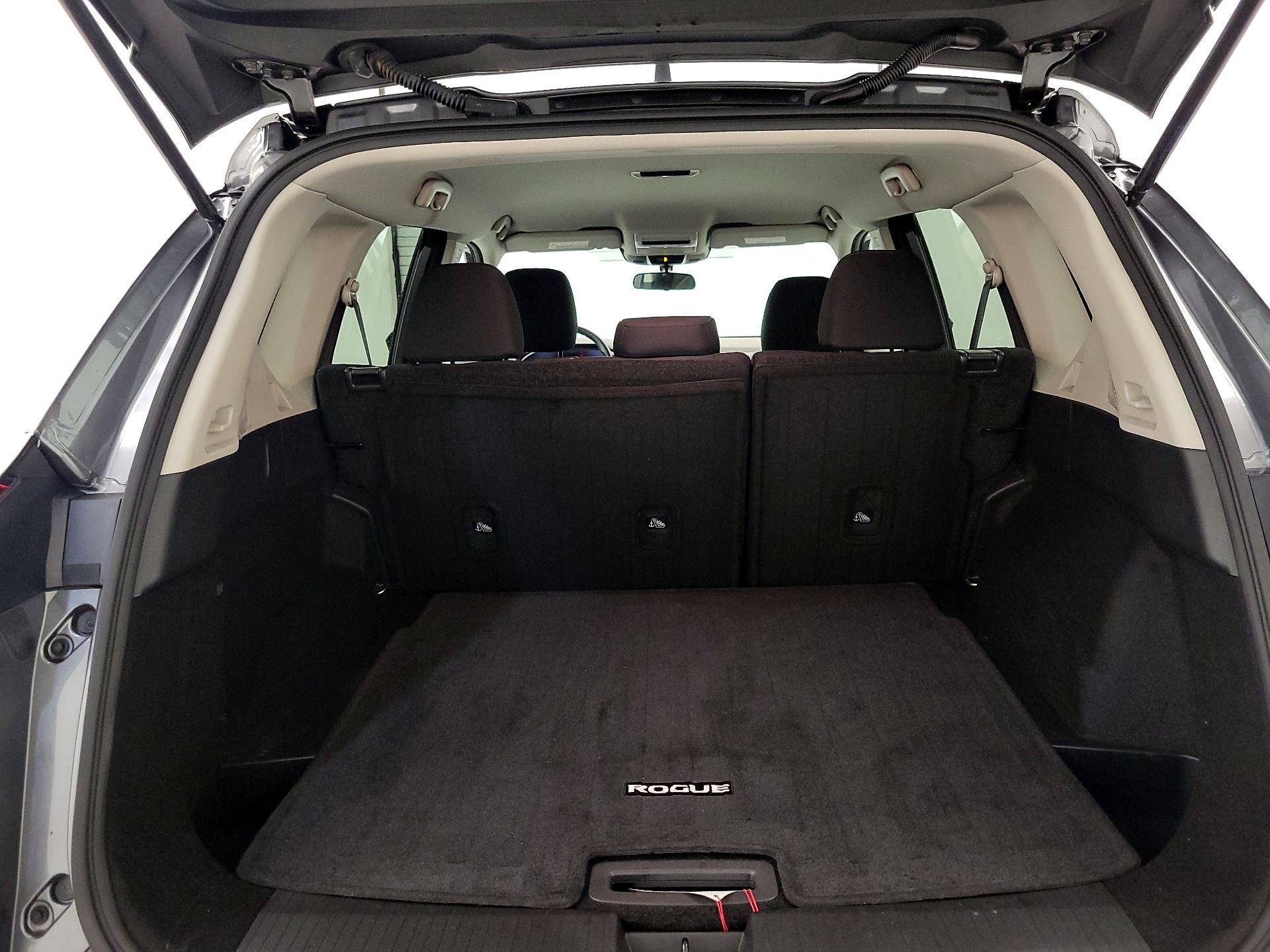 Thumbnail: 2023 Nissan Rogue - 19
