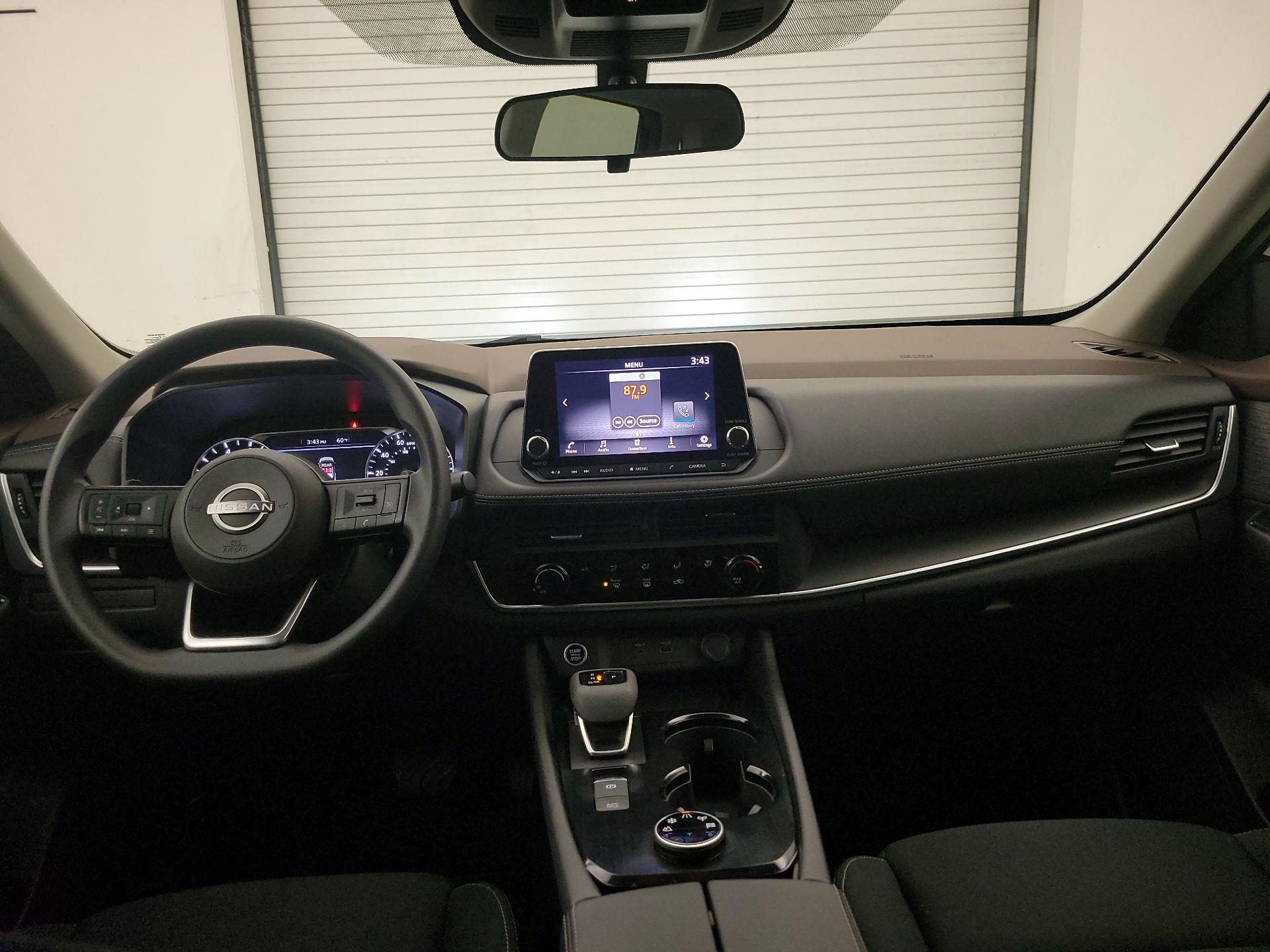 Thumbnail: 2023 Nissan Rogue - 9