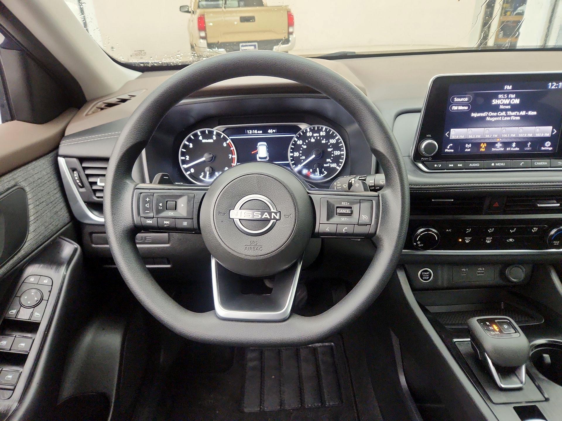 Thumbnail: 2023 Nissan Rogue - 10