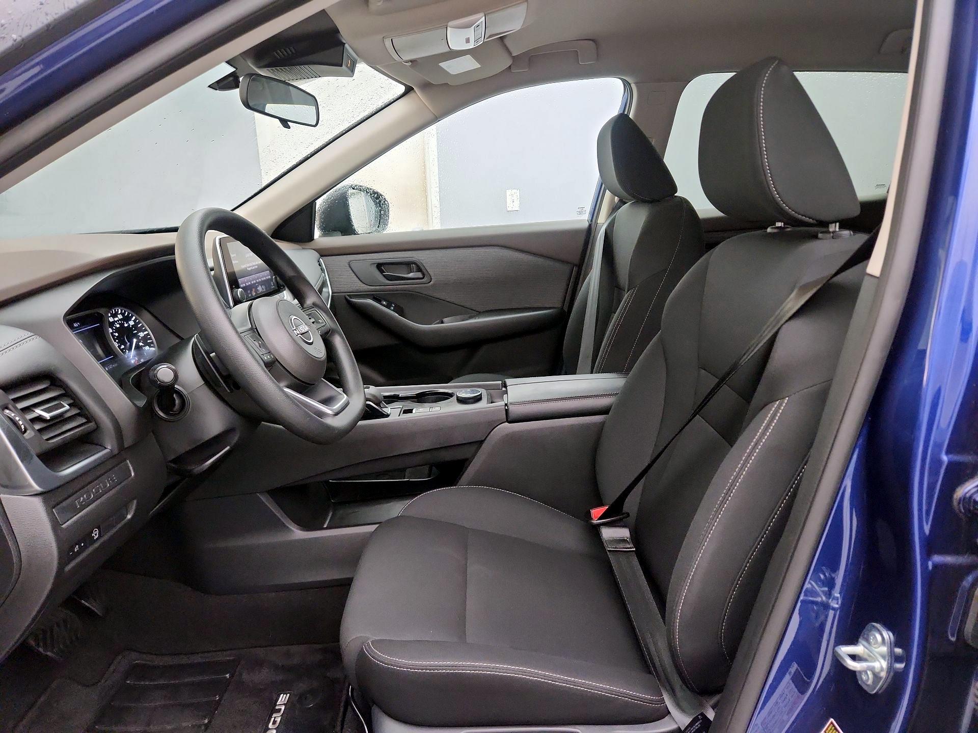 Thumbnail: 2023 Nissan Rogue - 11