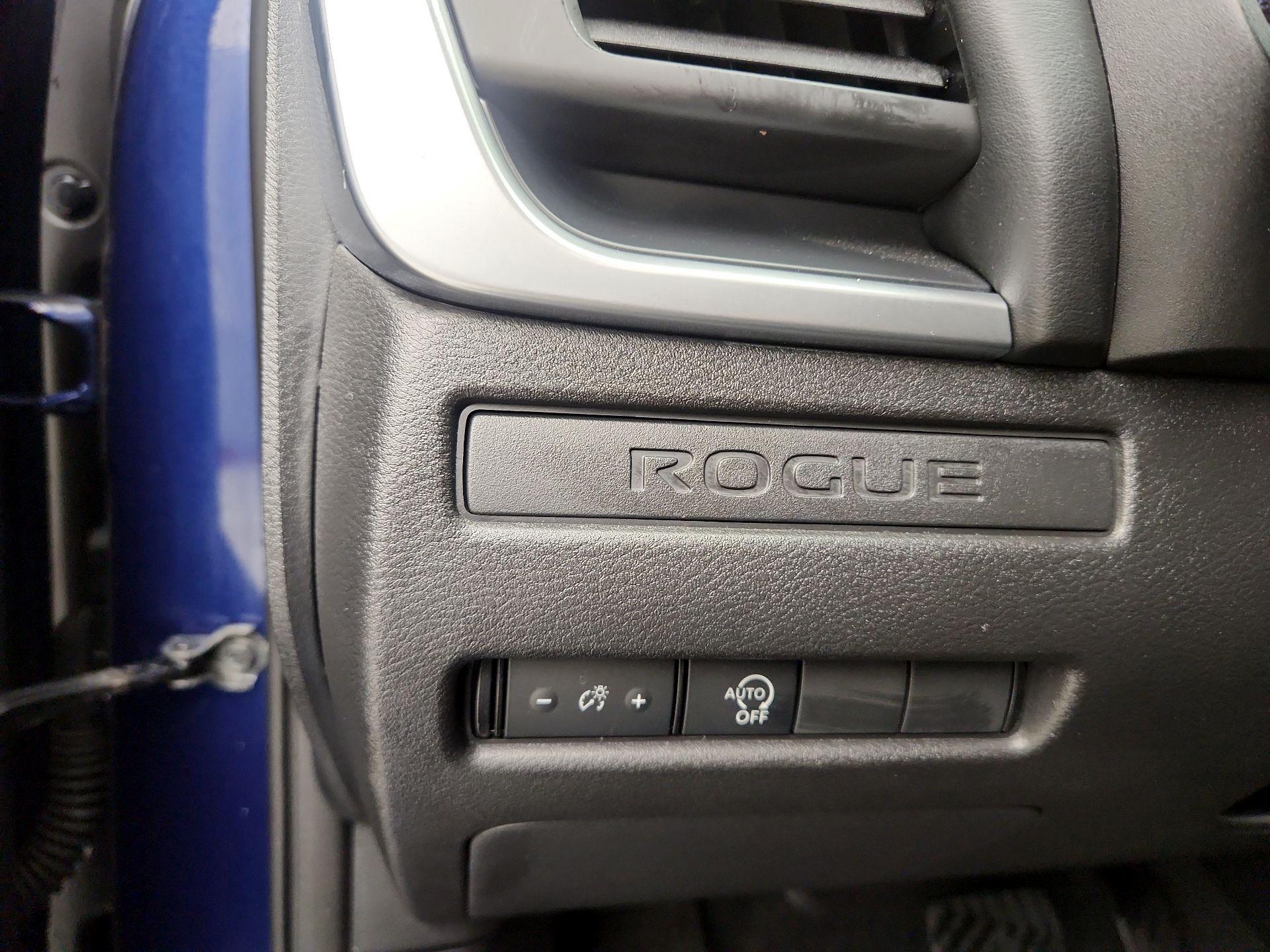 Thumbnail: 2023 Nissan Rogue - 13