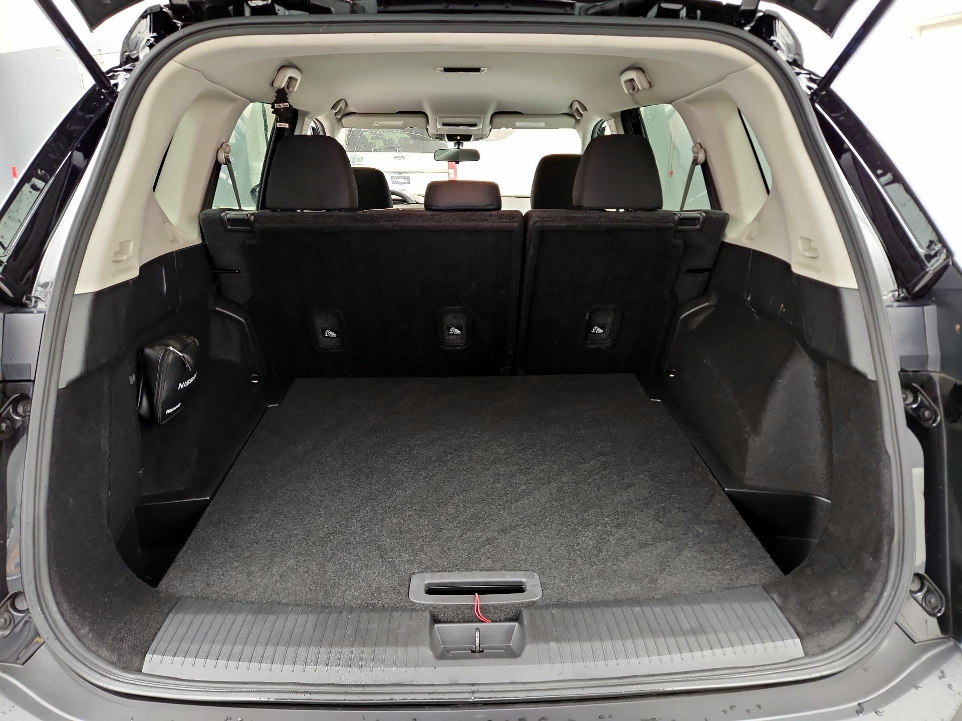 Thumbnail: 2023 Nissan Rogue - 20