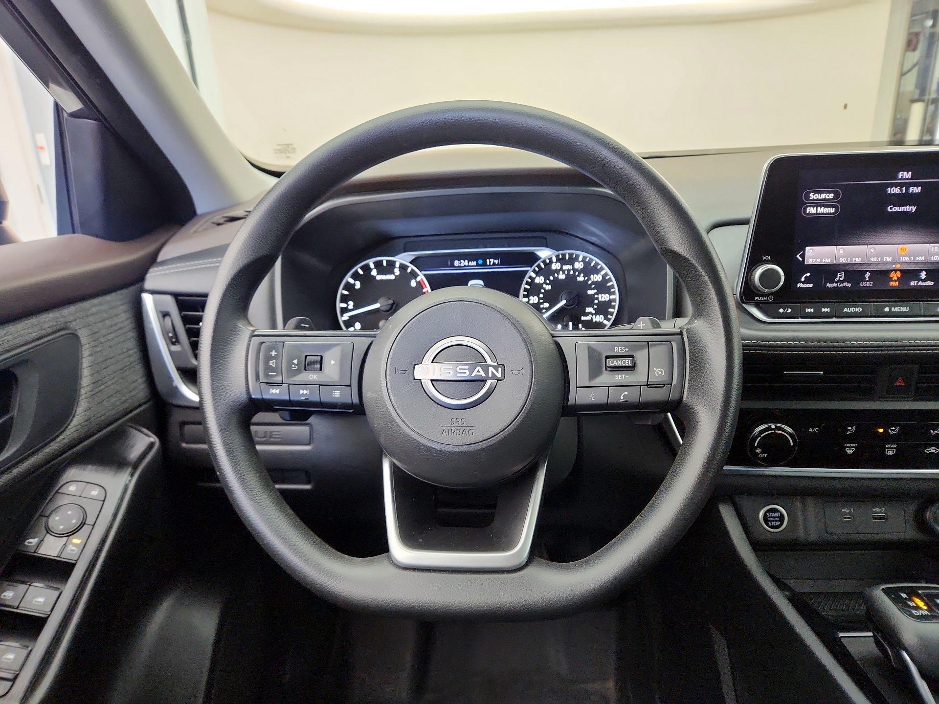 Thumbnail: 2023 Nissan Rogue - 10