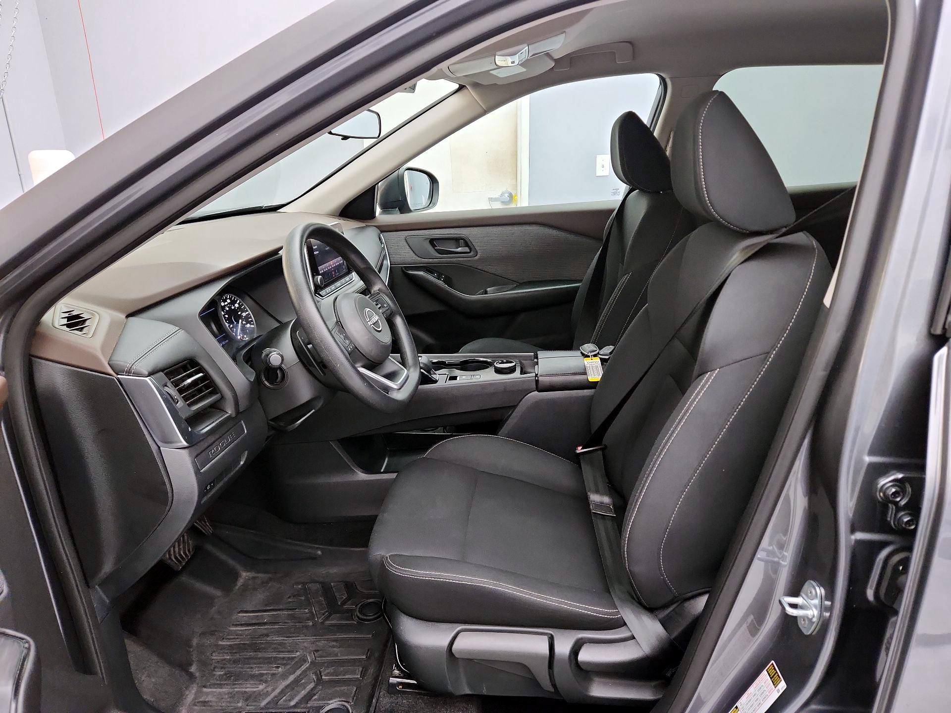 Thumbnail: 2023 Nissan Rogue - 11