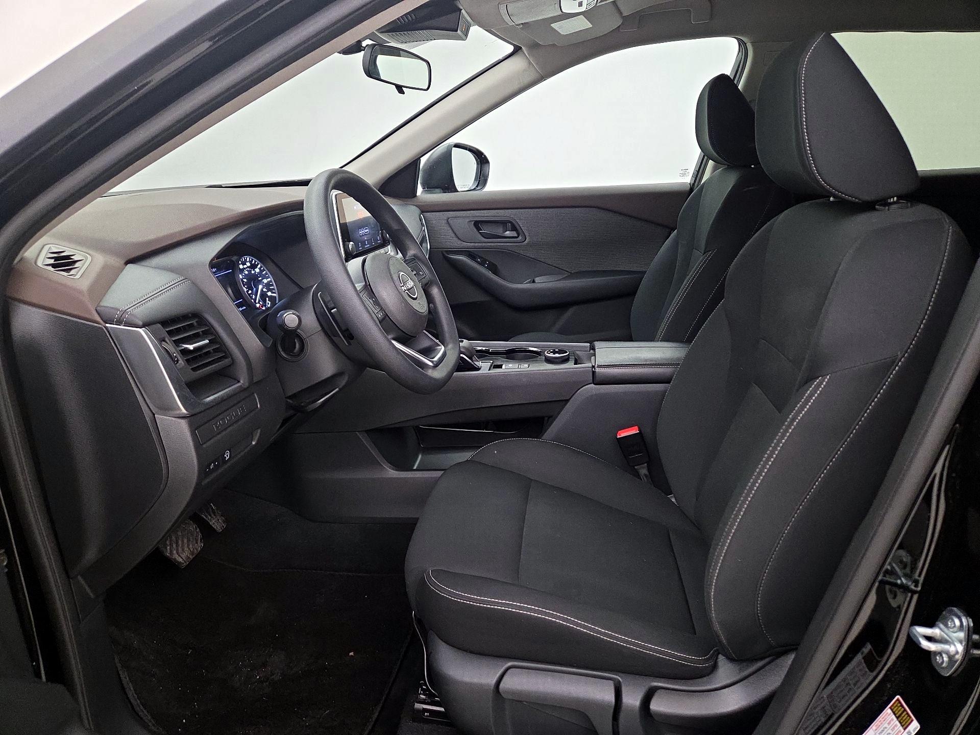 Thumbnail: 2023 Nissan Rogue - 11