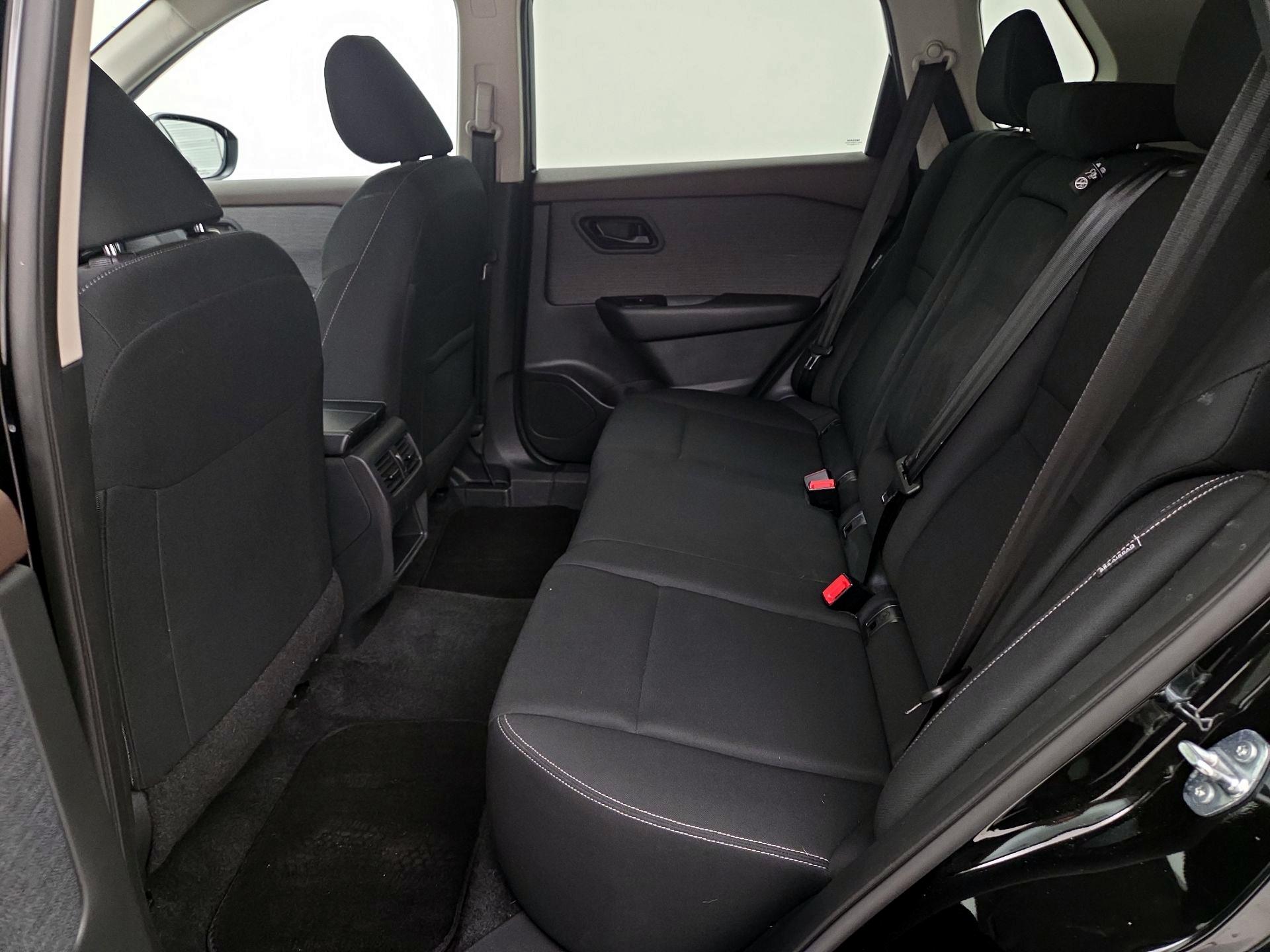 Thumbnail: 2023 Nissan Rogue - 19