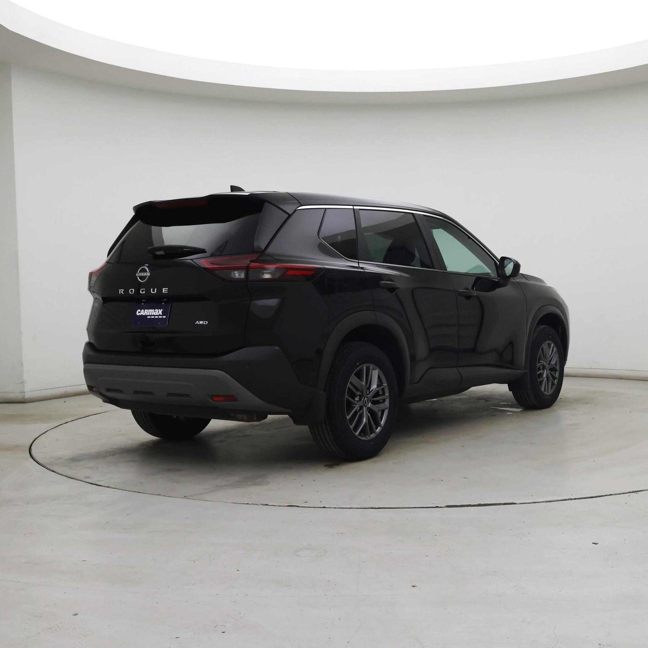 Thumbnail: 2023 Nissan Rogue - 8