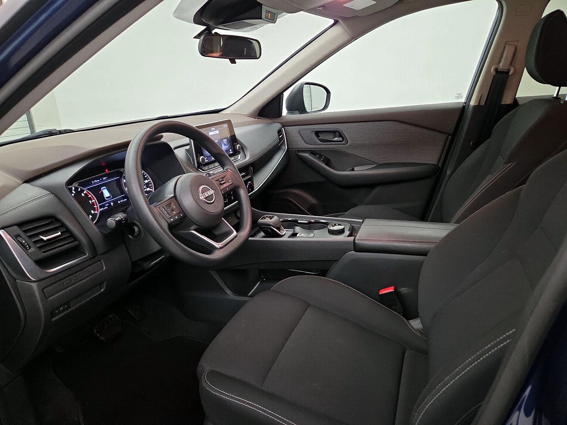 Thumbnail: 2023 Nissan Rogue - 11