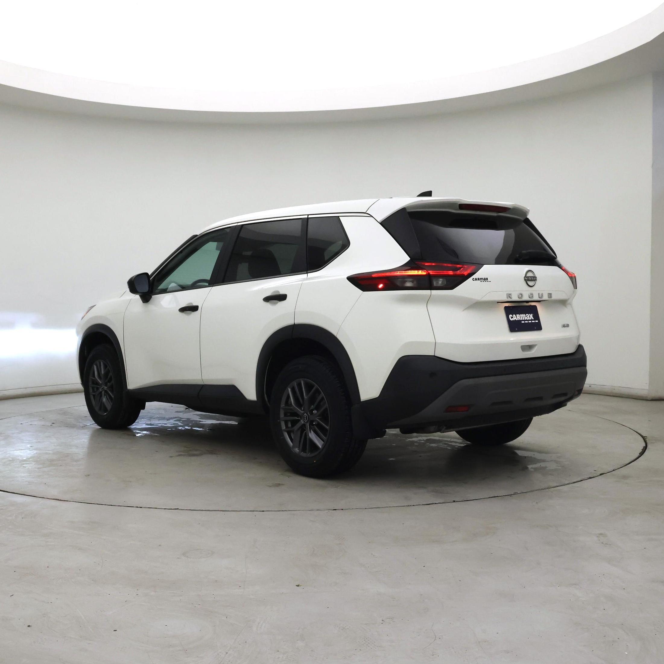 Thumbnail: 2023 Nissan Rogue - 2