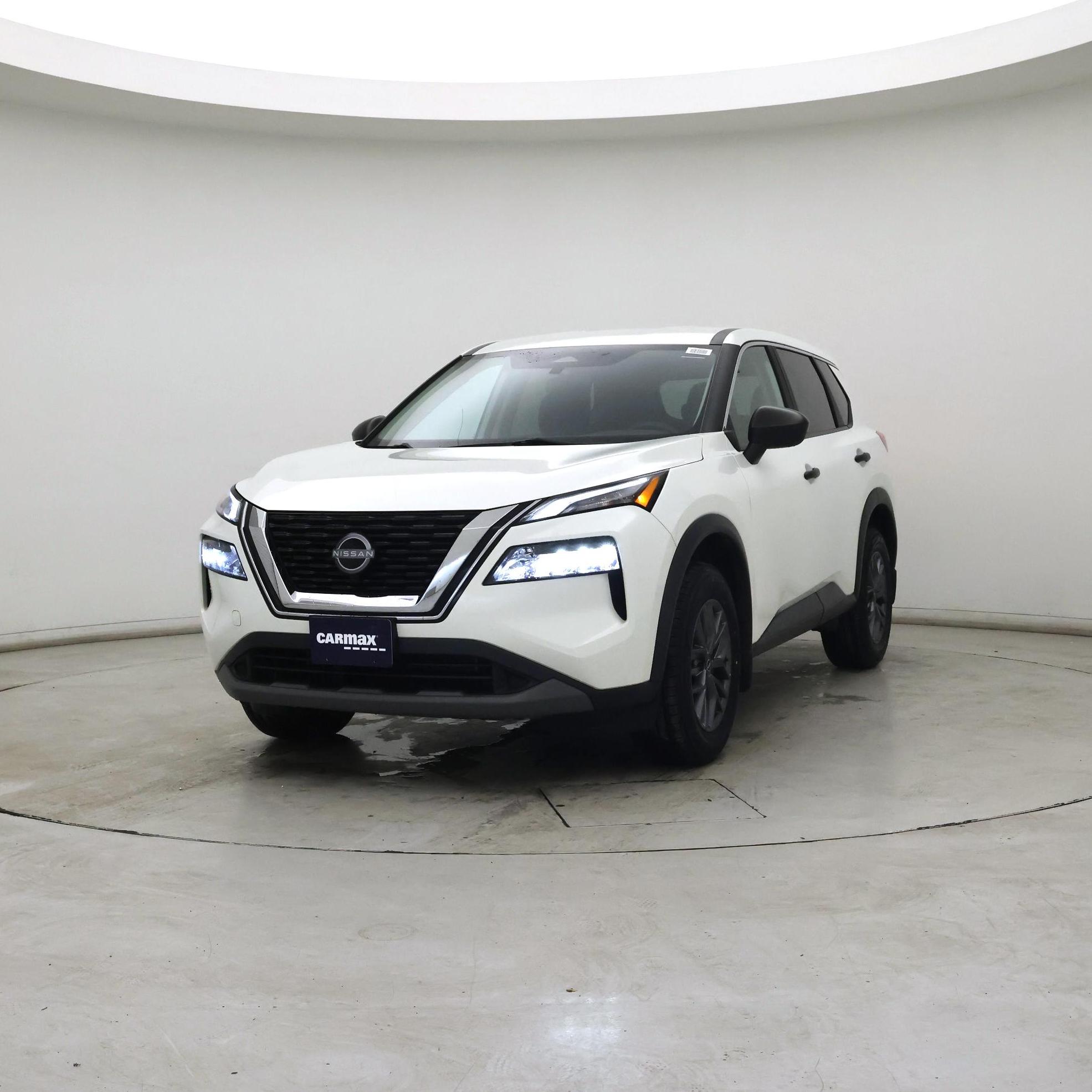Thumbnail: 2023 Nissan Rogue - 4
