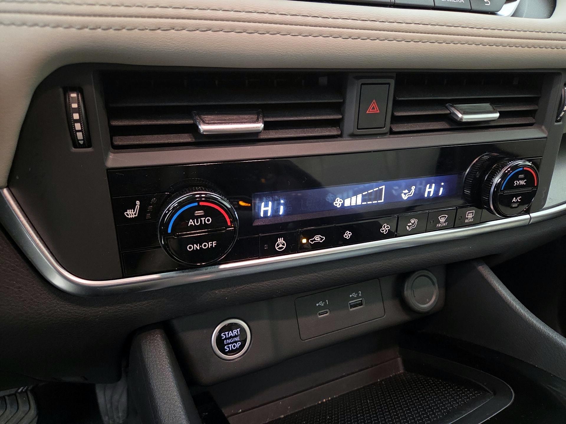 Thumbnail: 2023 Nissan Rogue - 15