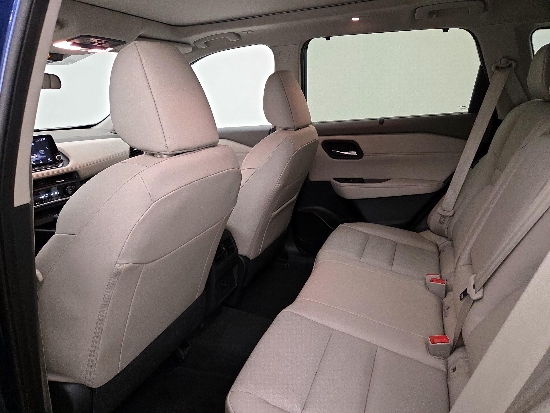 Thumbnail: 2023 Nissan Rogue - 18