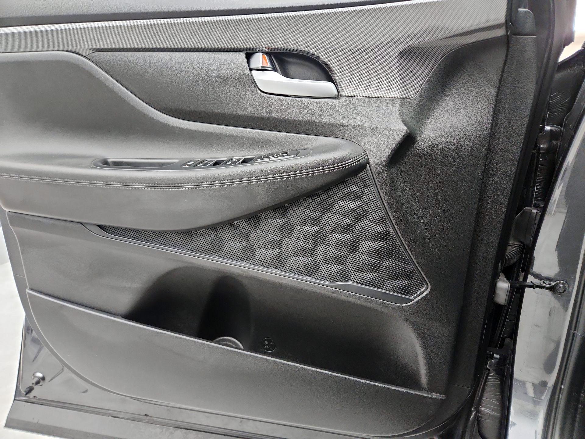 Thumbnail: 2023 Hyundai Santa Fe - 12