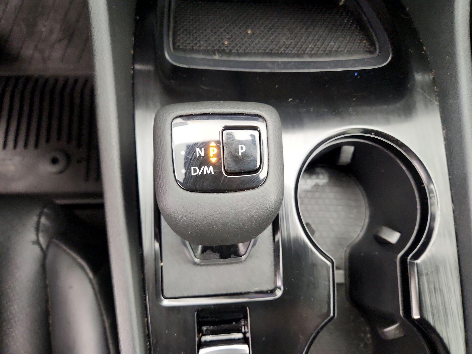 Thumbnail: 2023 Nissan Rogue - 17