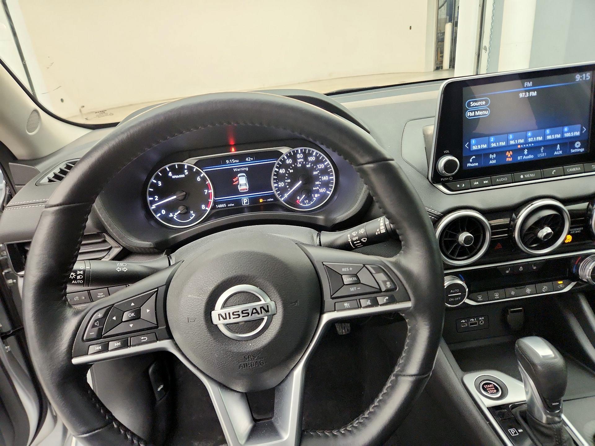 Thumbnail: 2023 Nissan Sentra - 10