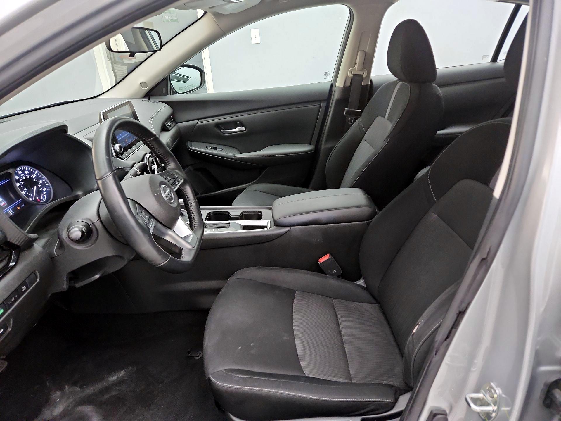 Thumbnail: 2023 Nissan Sentra - 11