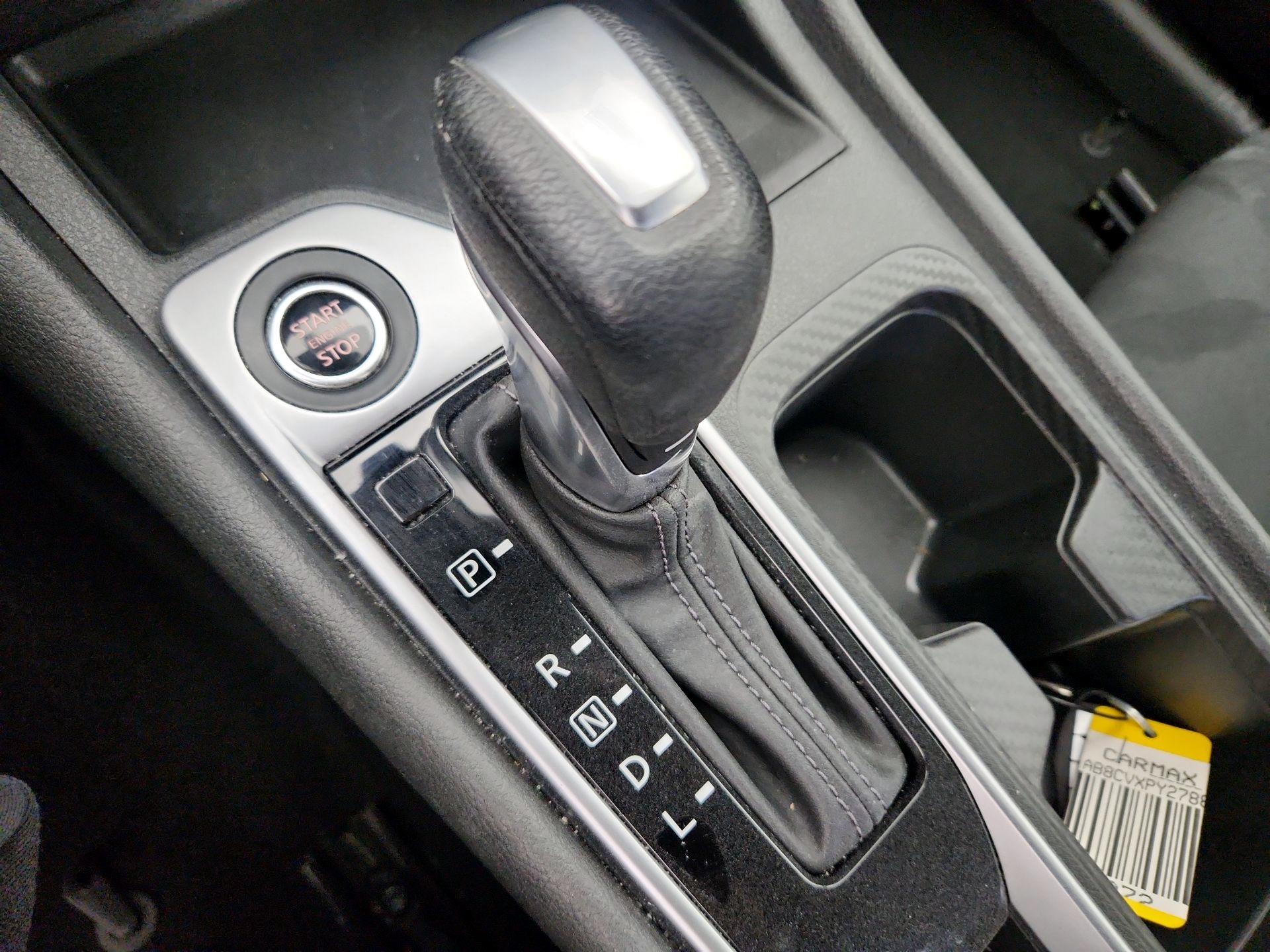 Thumbnail: 2023 Nissan Sentra - 17