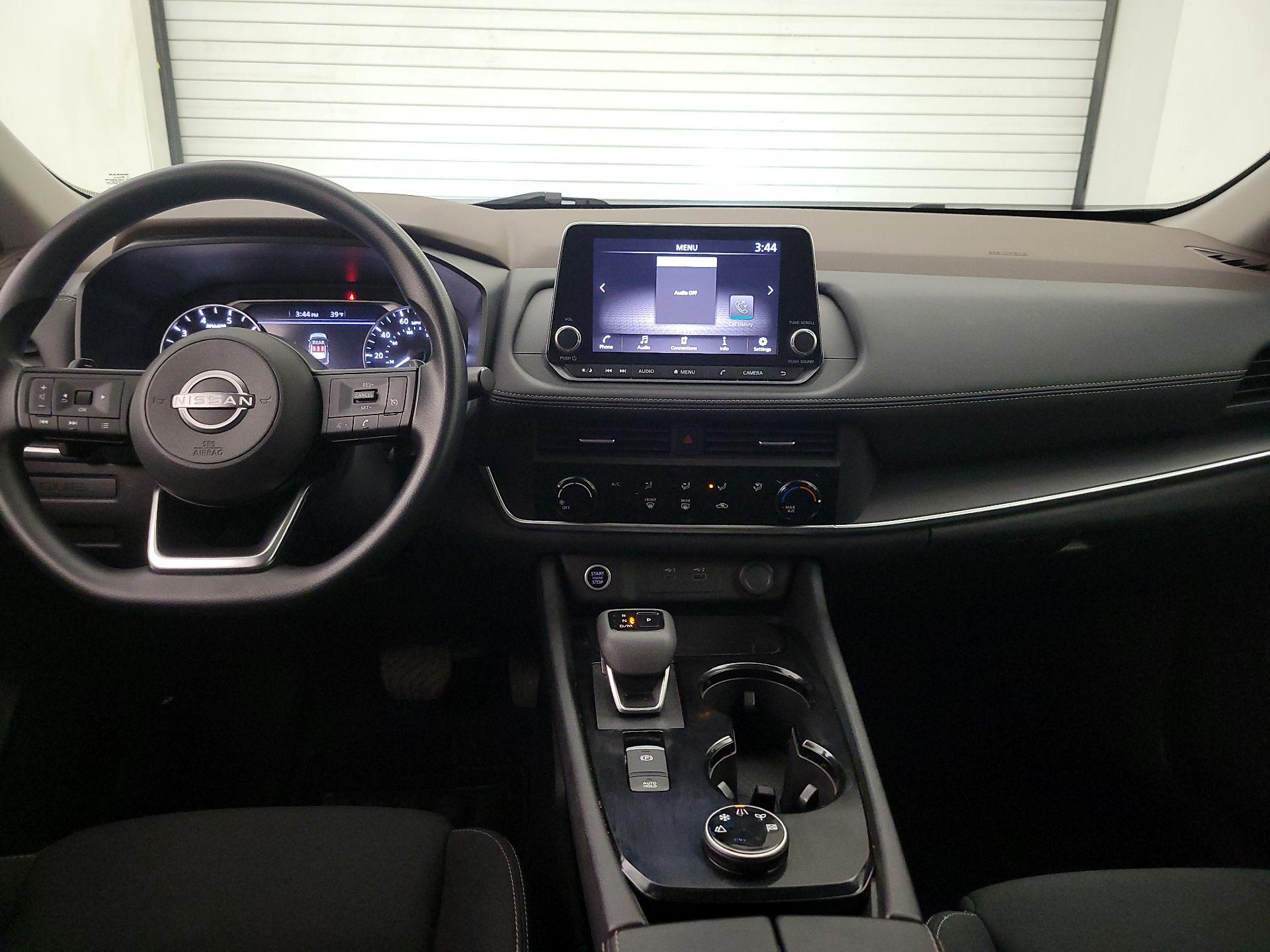 Thumbnail: 2023 Nissan Rogue - 9