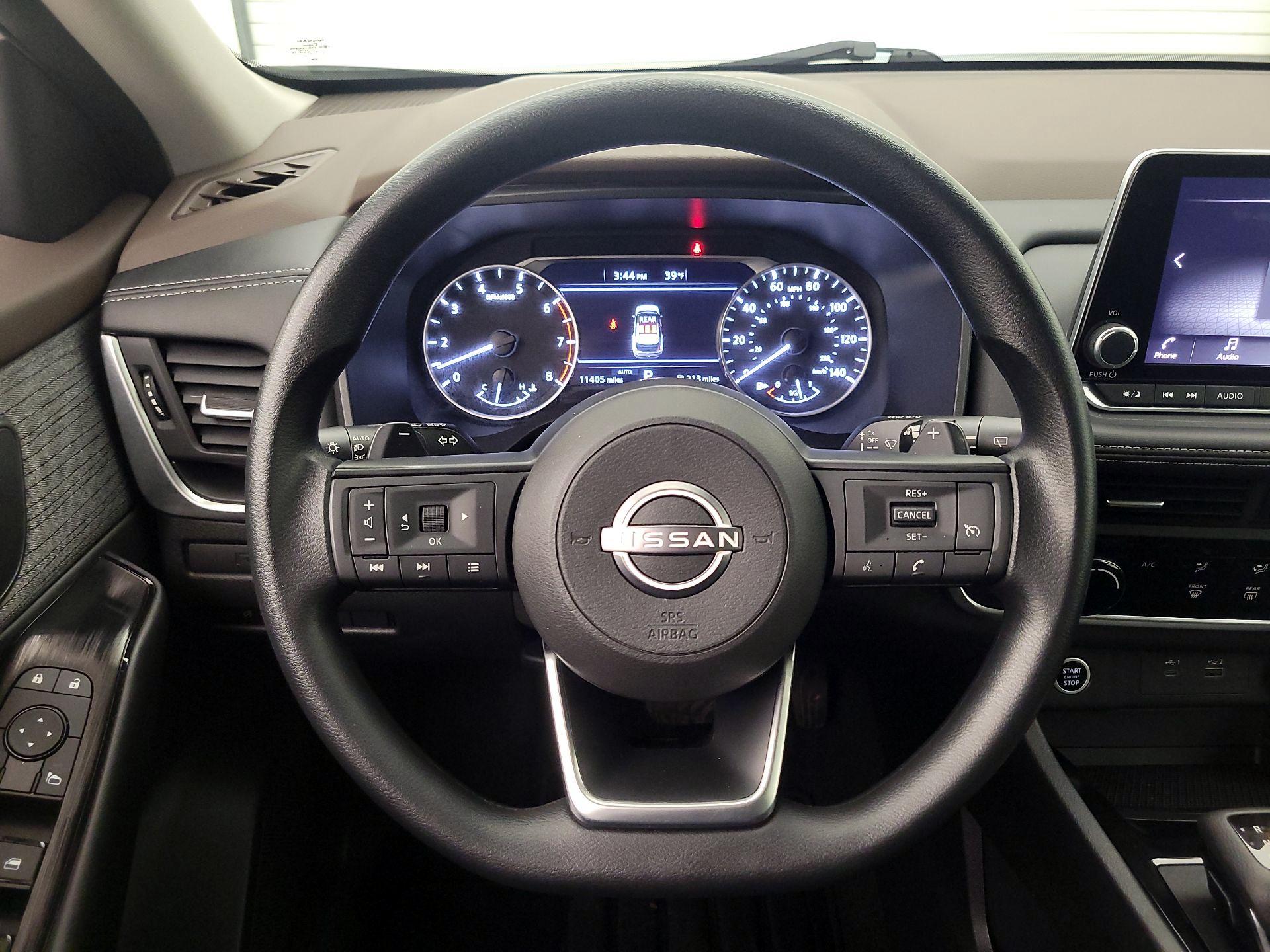 Thumbnail: 2023 Nissan Rogue - 10