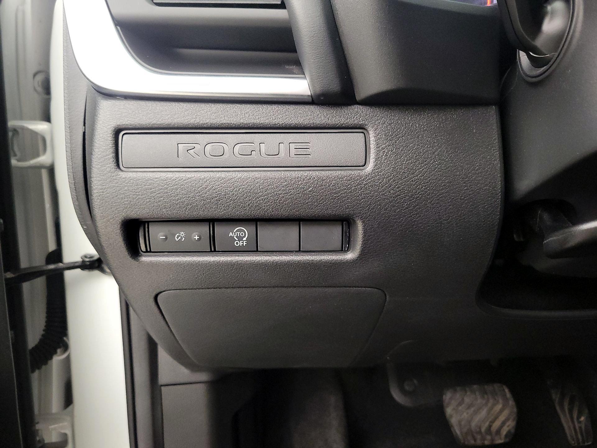 Thumbnail: 2023 Nissan Rogue - 13