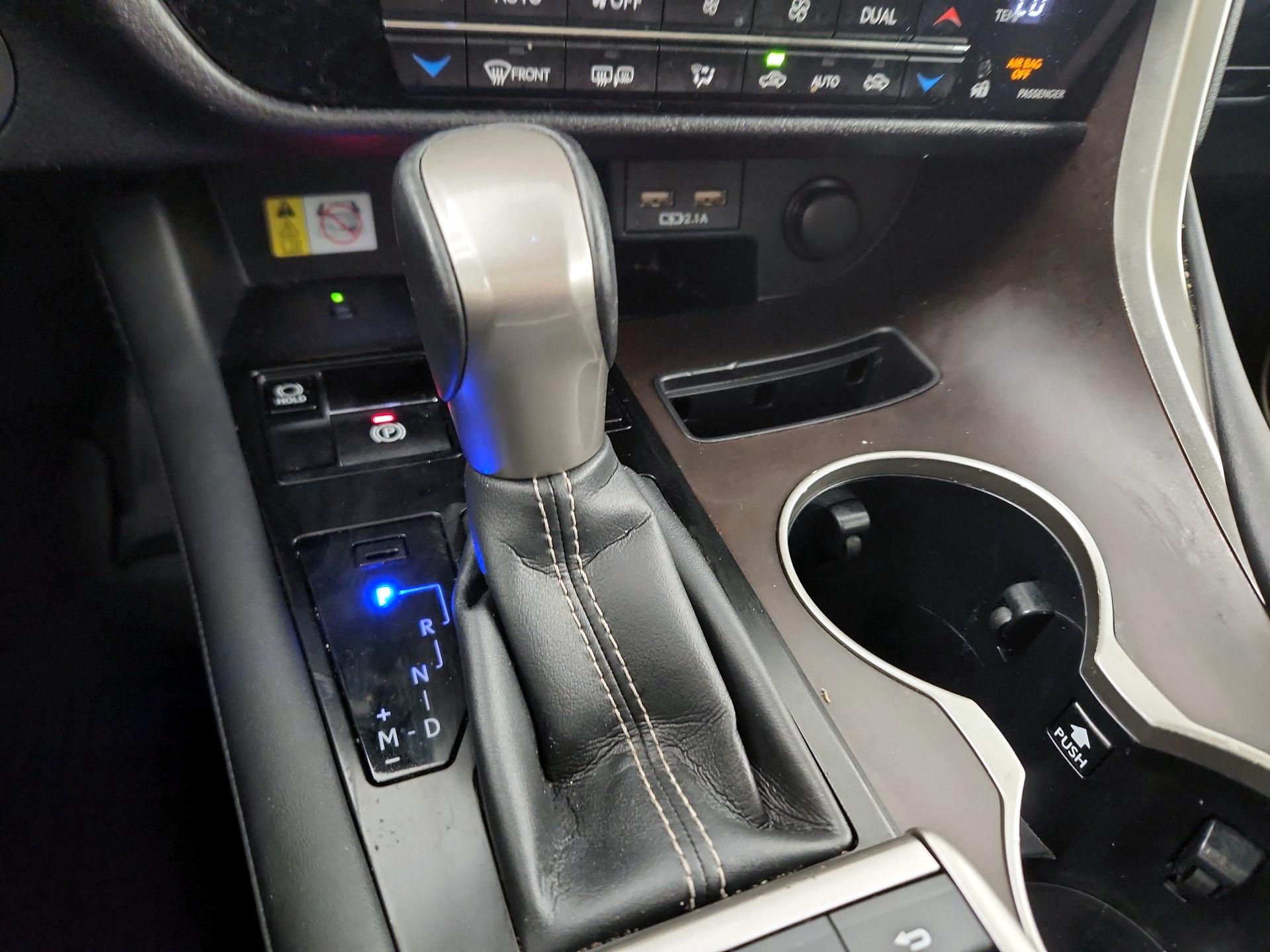 Thumbnail: 2022 Lexus RX - 16