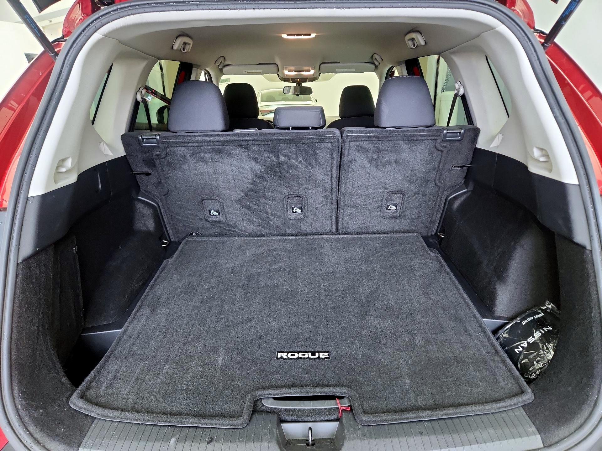 Thumbnail: 2023 Nissan Rogue - 20