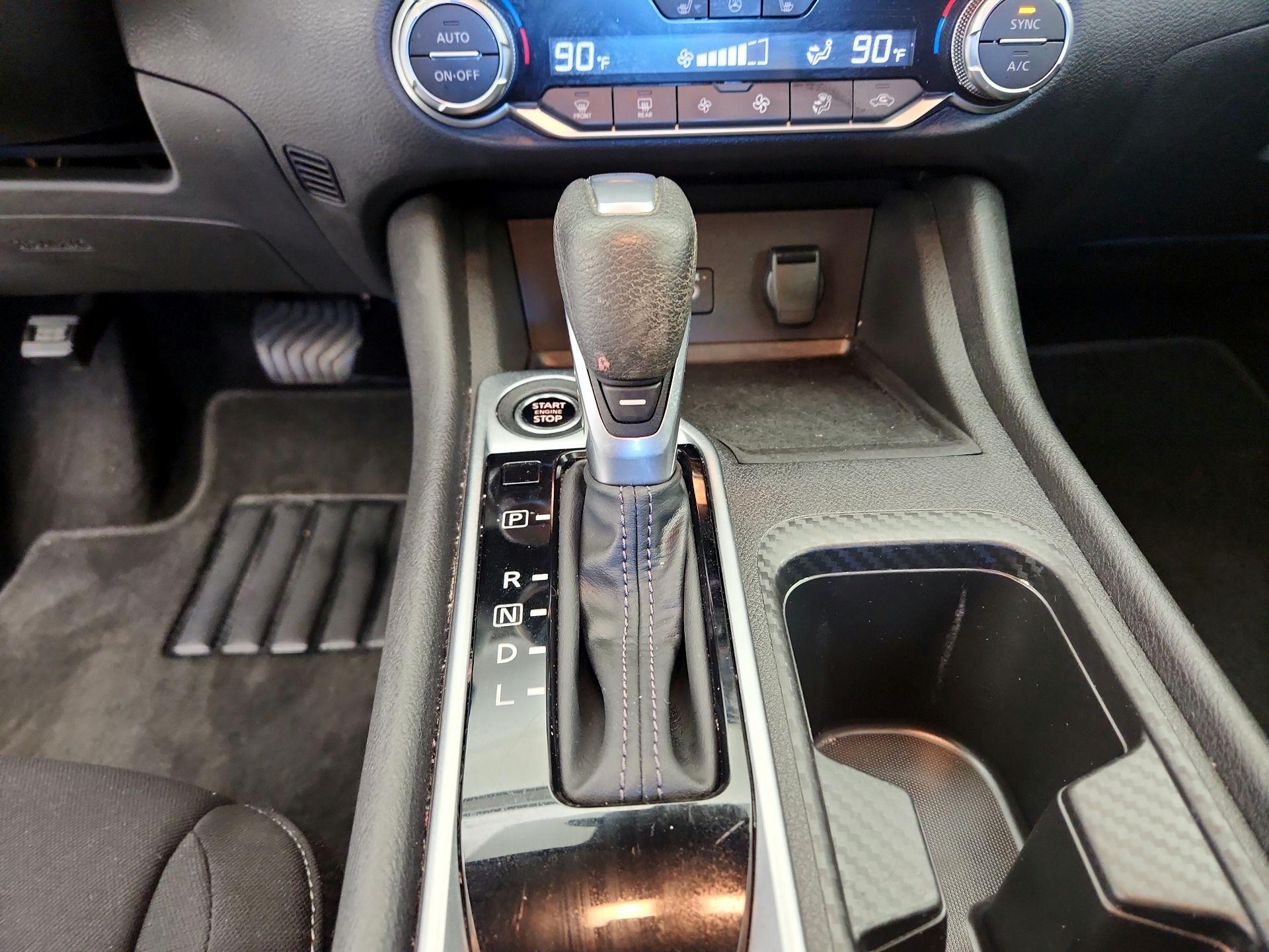 Thumbnail: 2023 Nissan Sentra - 17