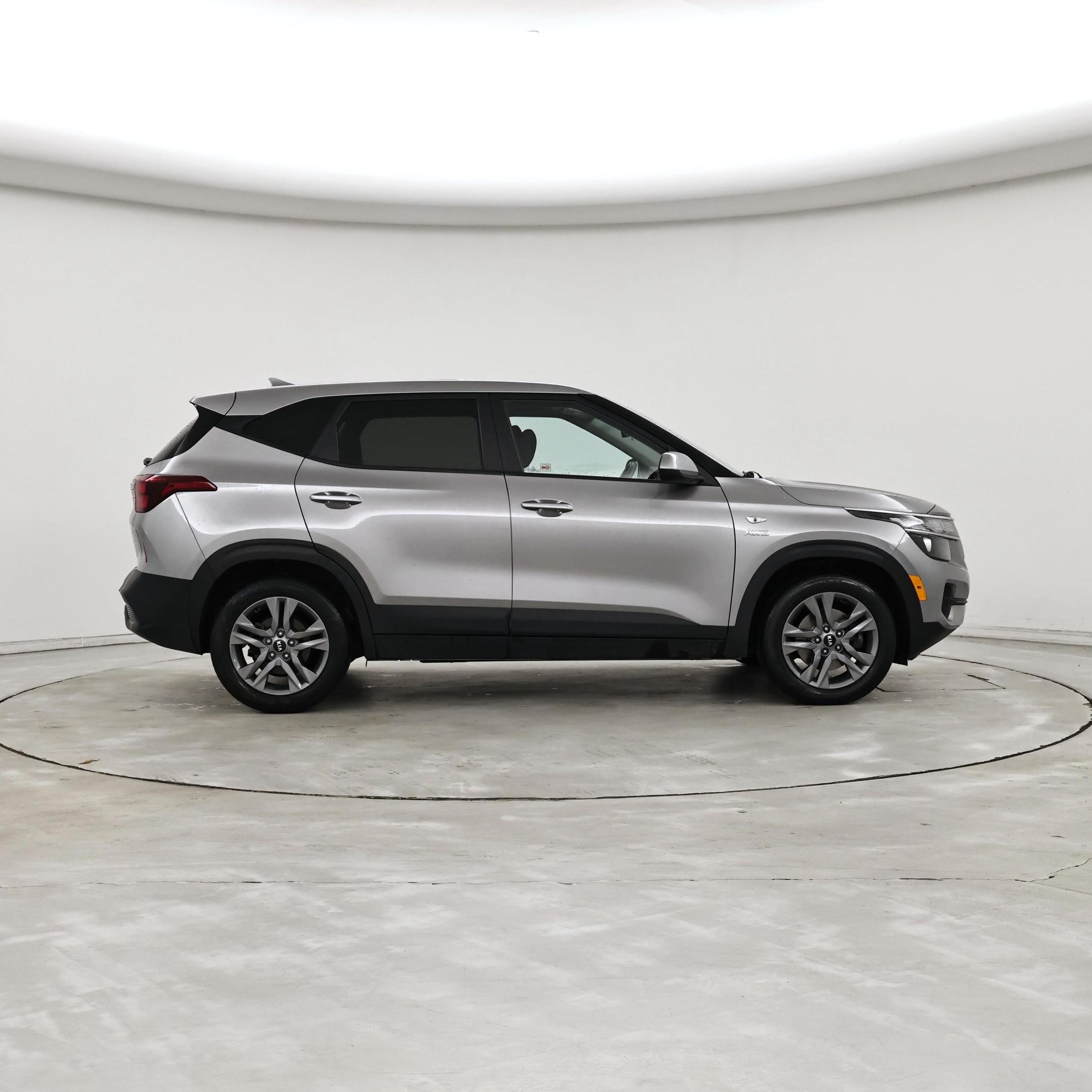 Thumbnail: 2021 Kia Seltos - 7