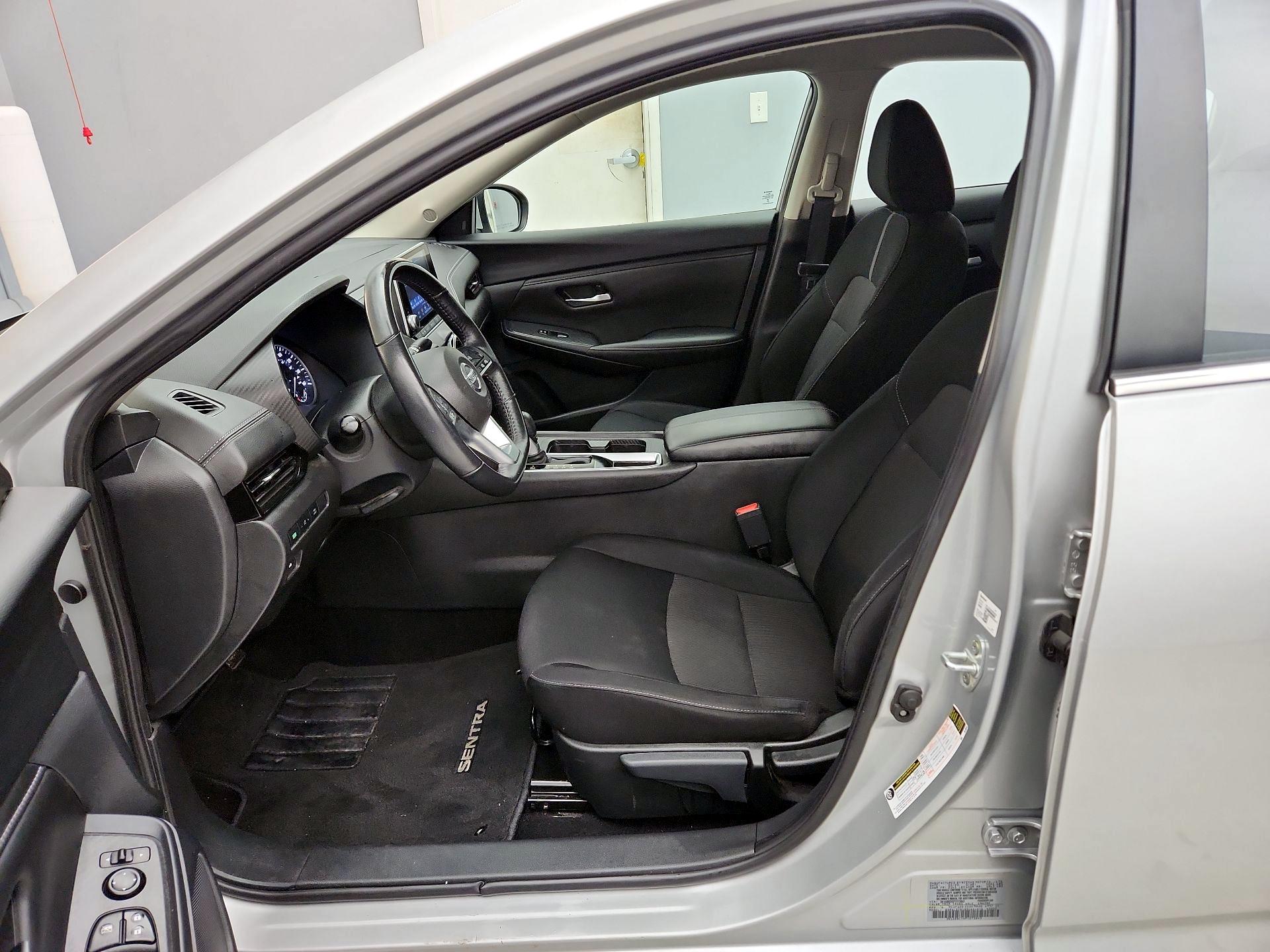 Thumbnail: 2023 Nissan Sentra - 11