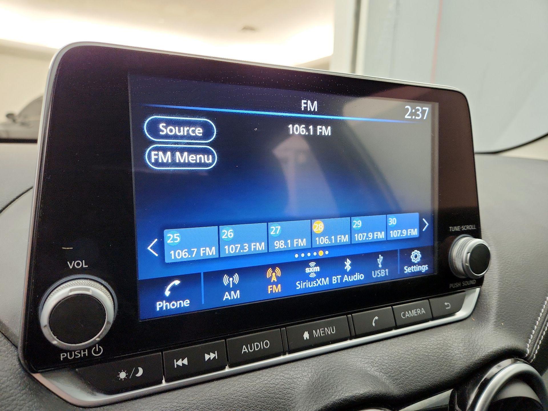 Thumbnail: 2023 Nissan Sentra - 15