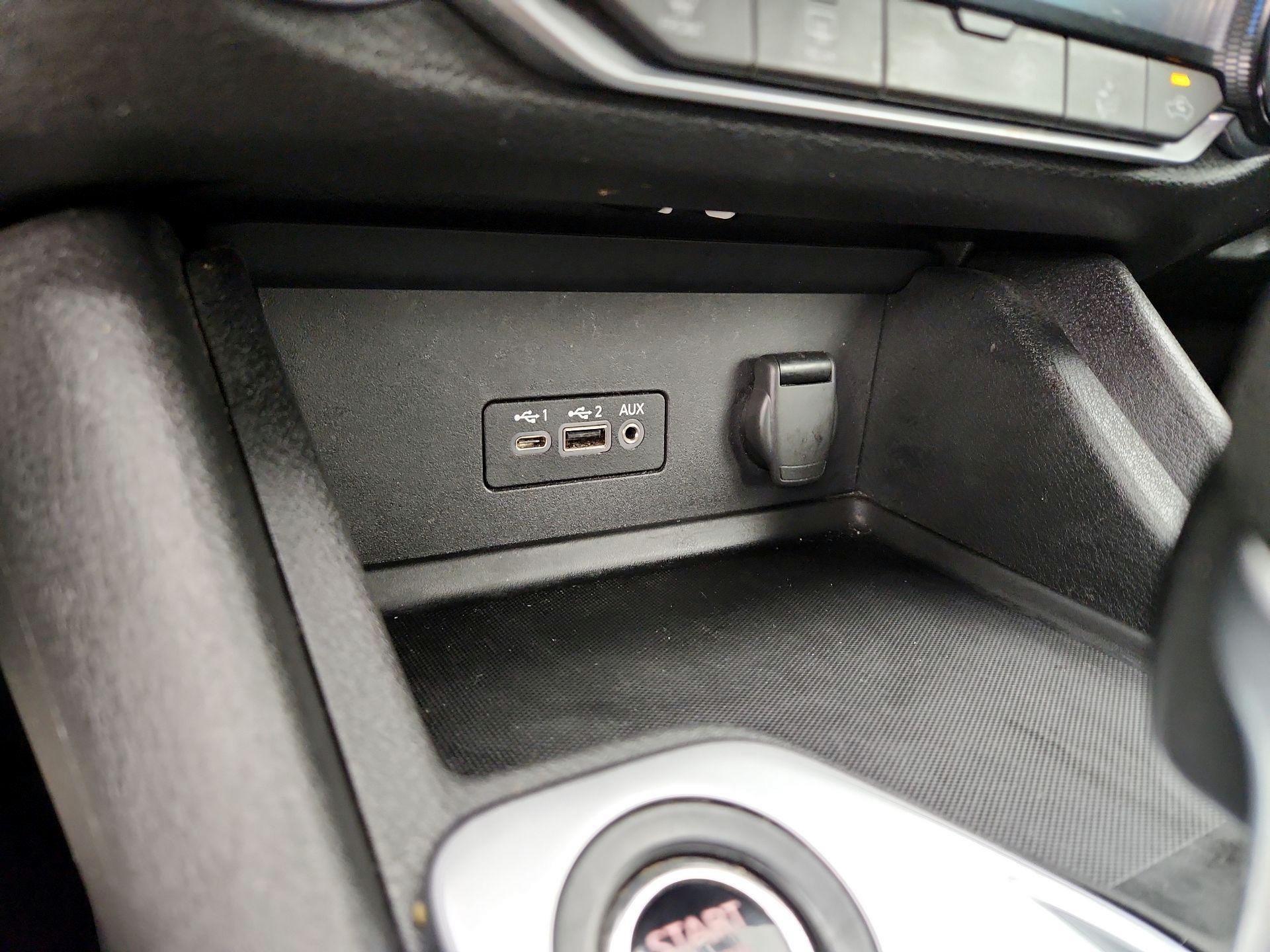 Thumbnail: 2023 Nissan Sentra - 18