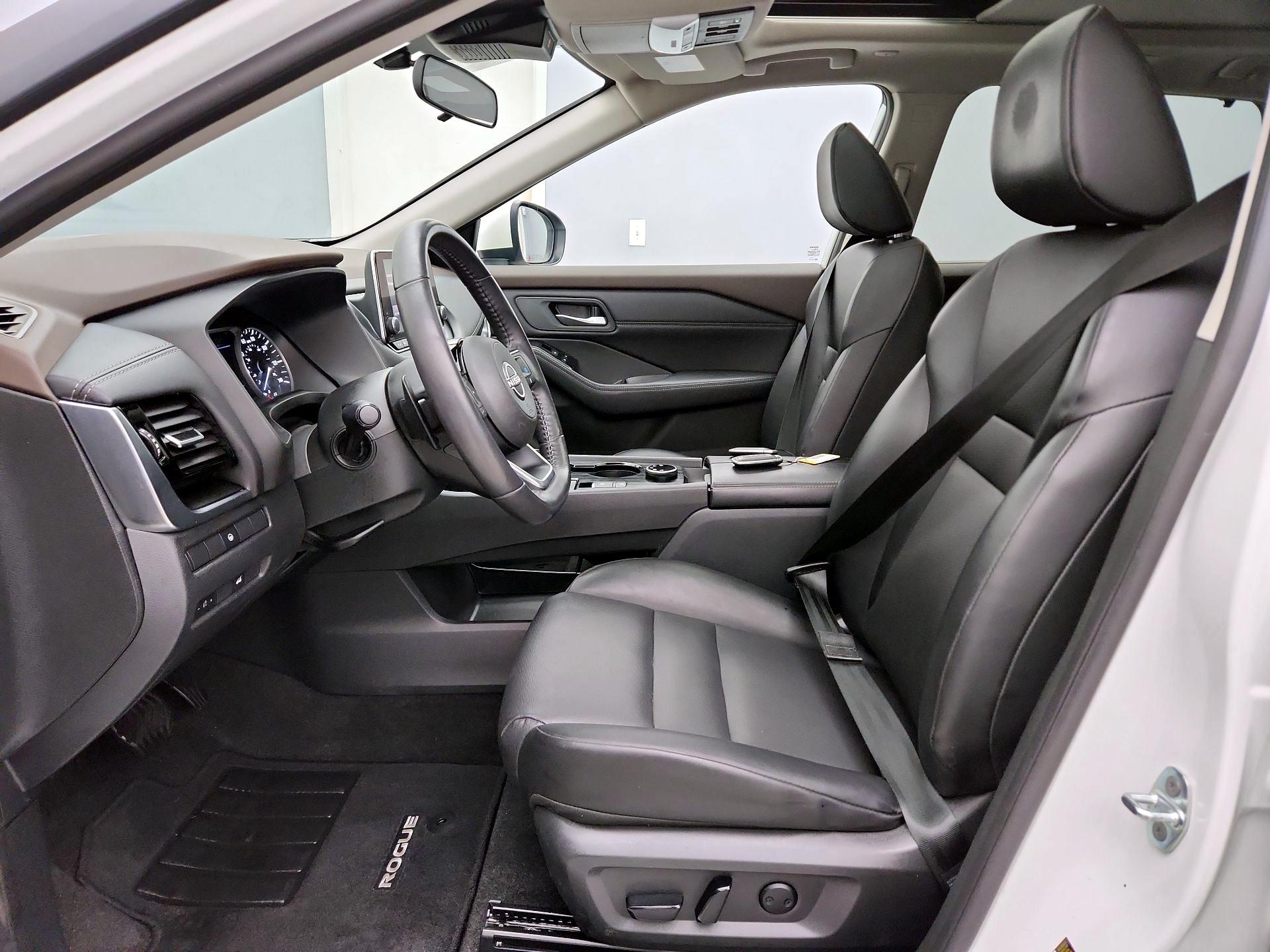 Thumbnail: 2023 Nissan Rogue - 11