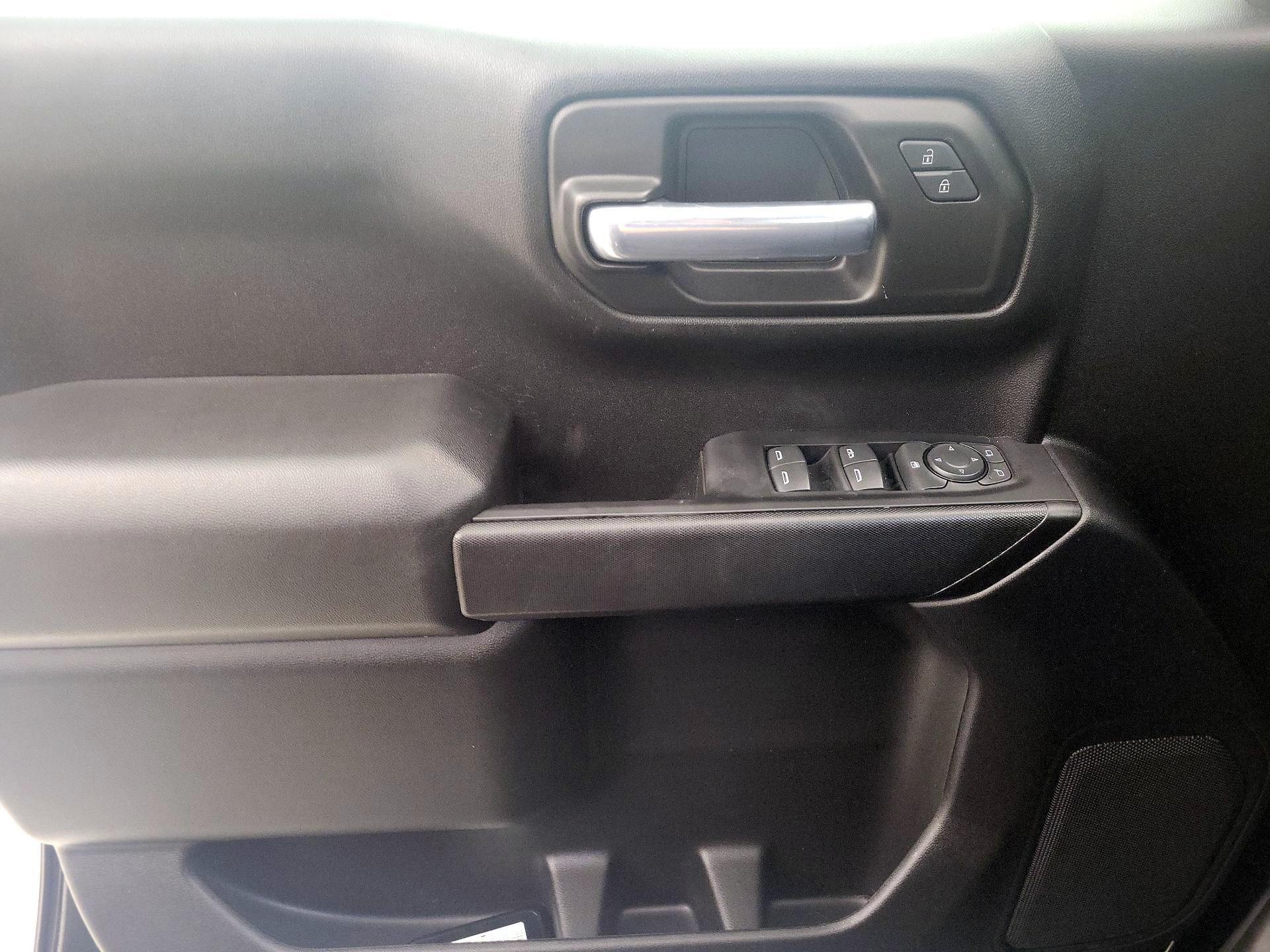 Thumbnail: 2022 Chevrolet Silverado 1500 - 12