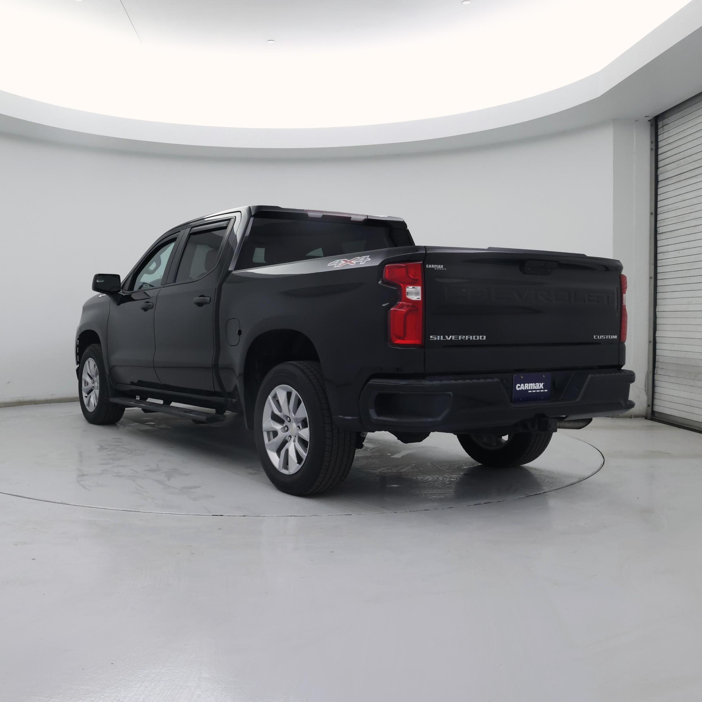 Thumbnail: 2021 Chevrolet Silverado 1500 - 2