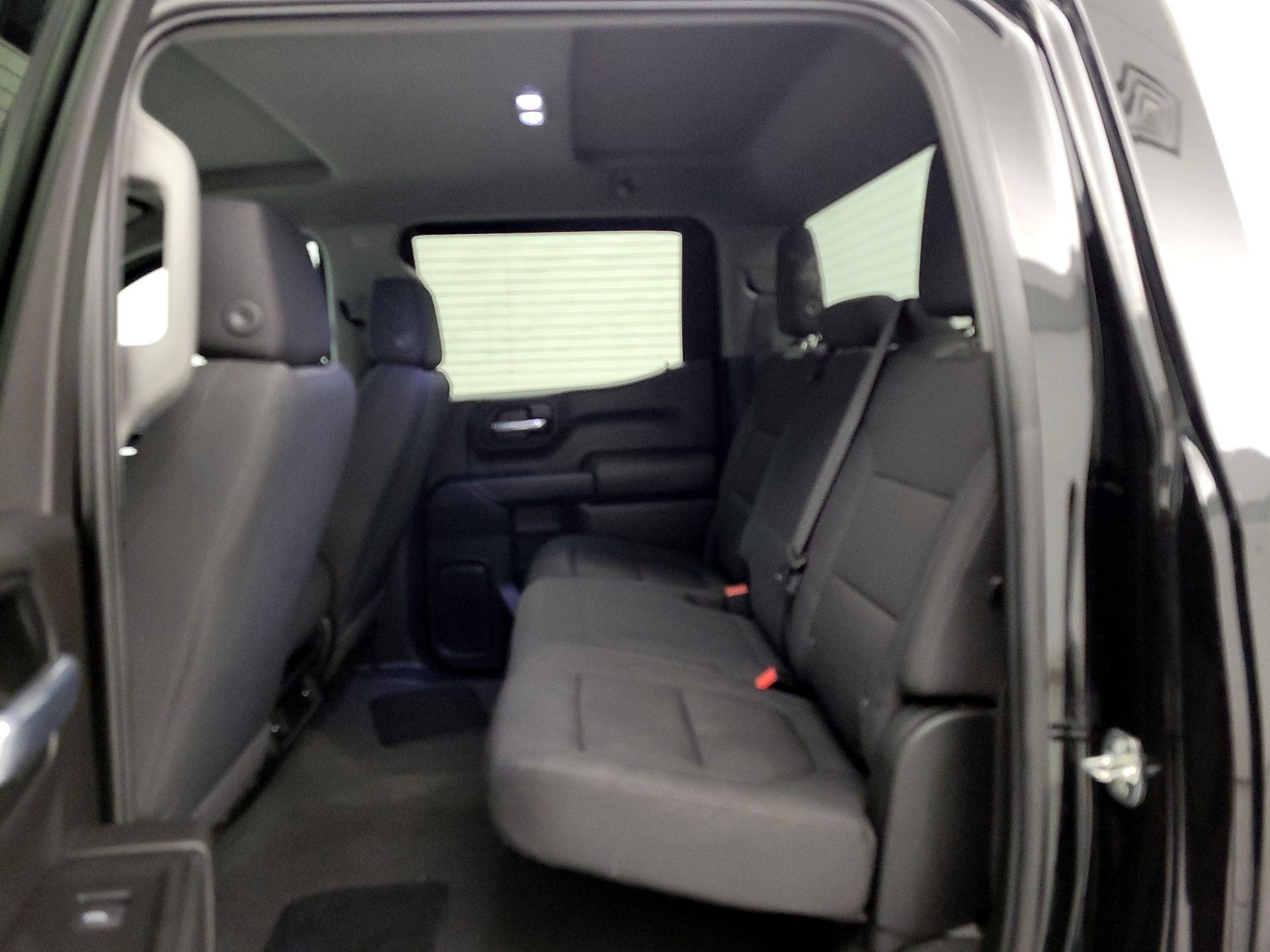 Thumbnail: 2021 Chevrolet Silverado 1500 - 19