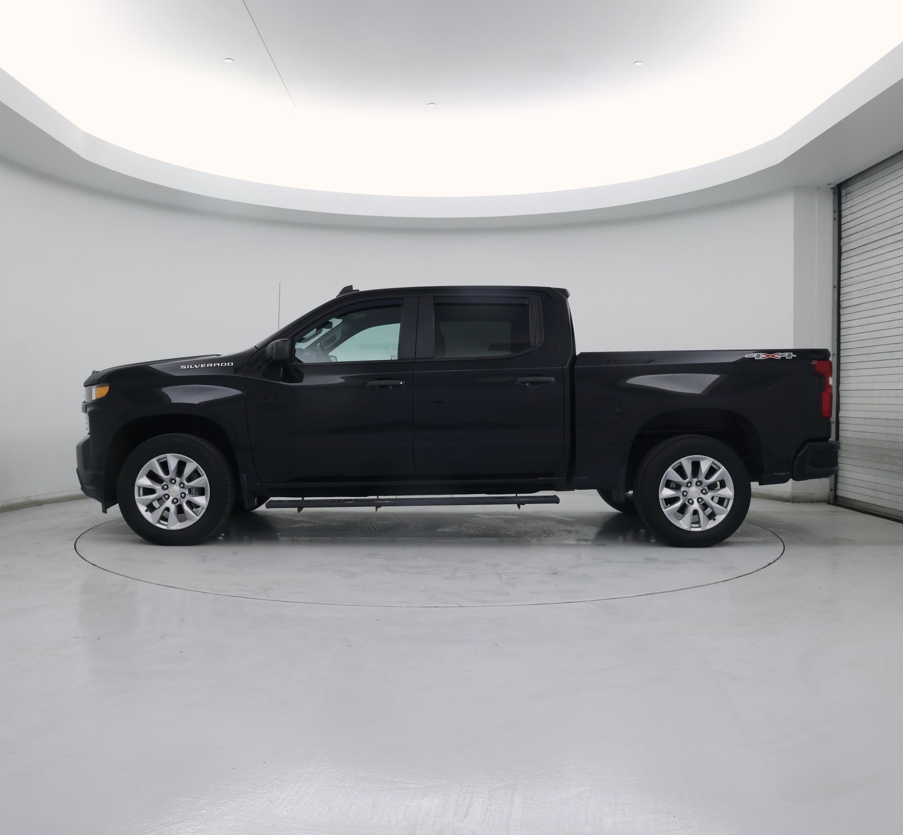 Thumbnail: 2021 Chevrolet Silverado 1500 - 3