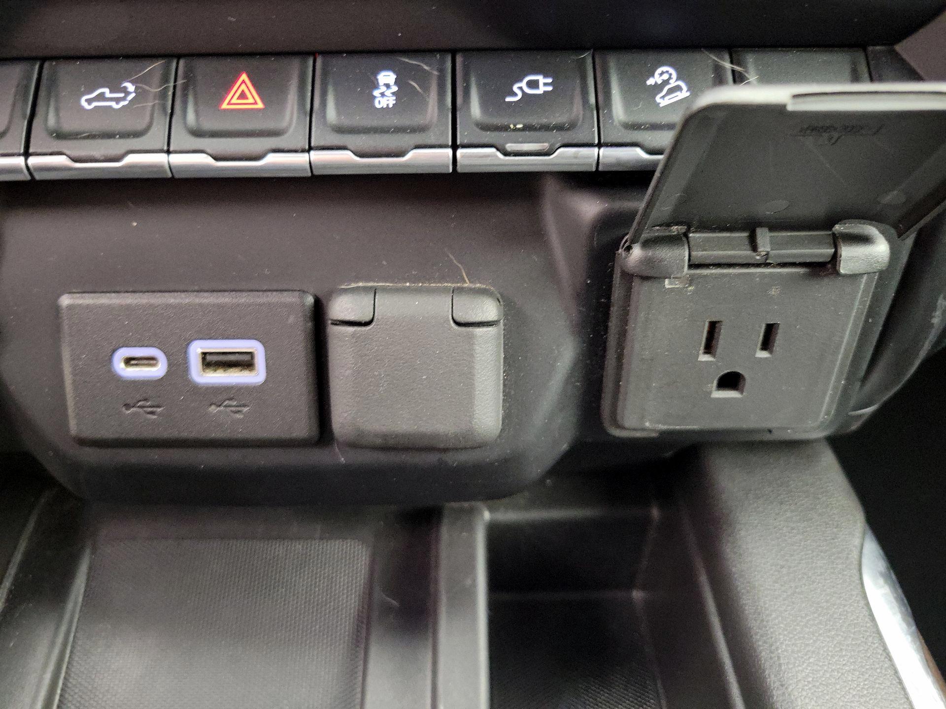 Thumbnail: 2022 GMC Sierra 1500 - 19