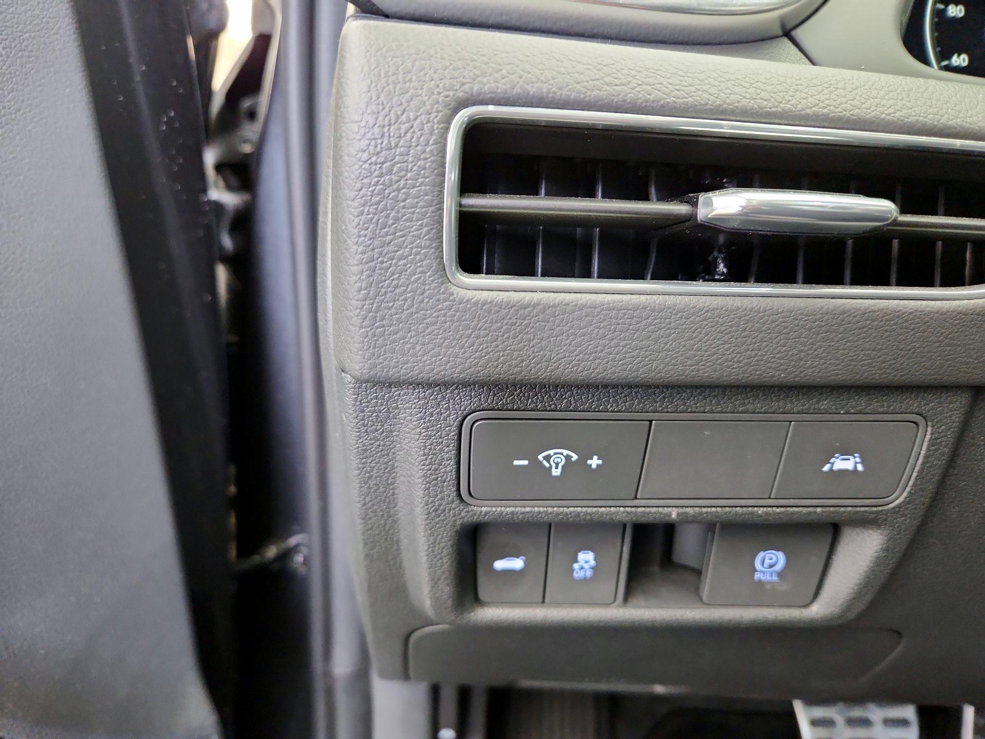 Thumbnail: 2023 Hyundai Sonata - 13