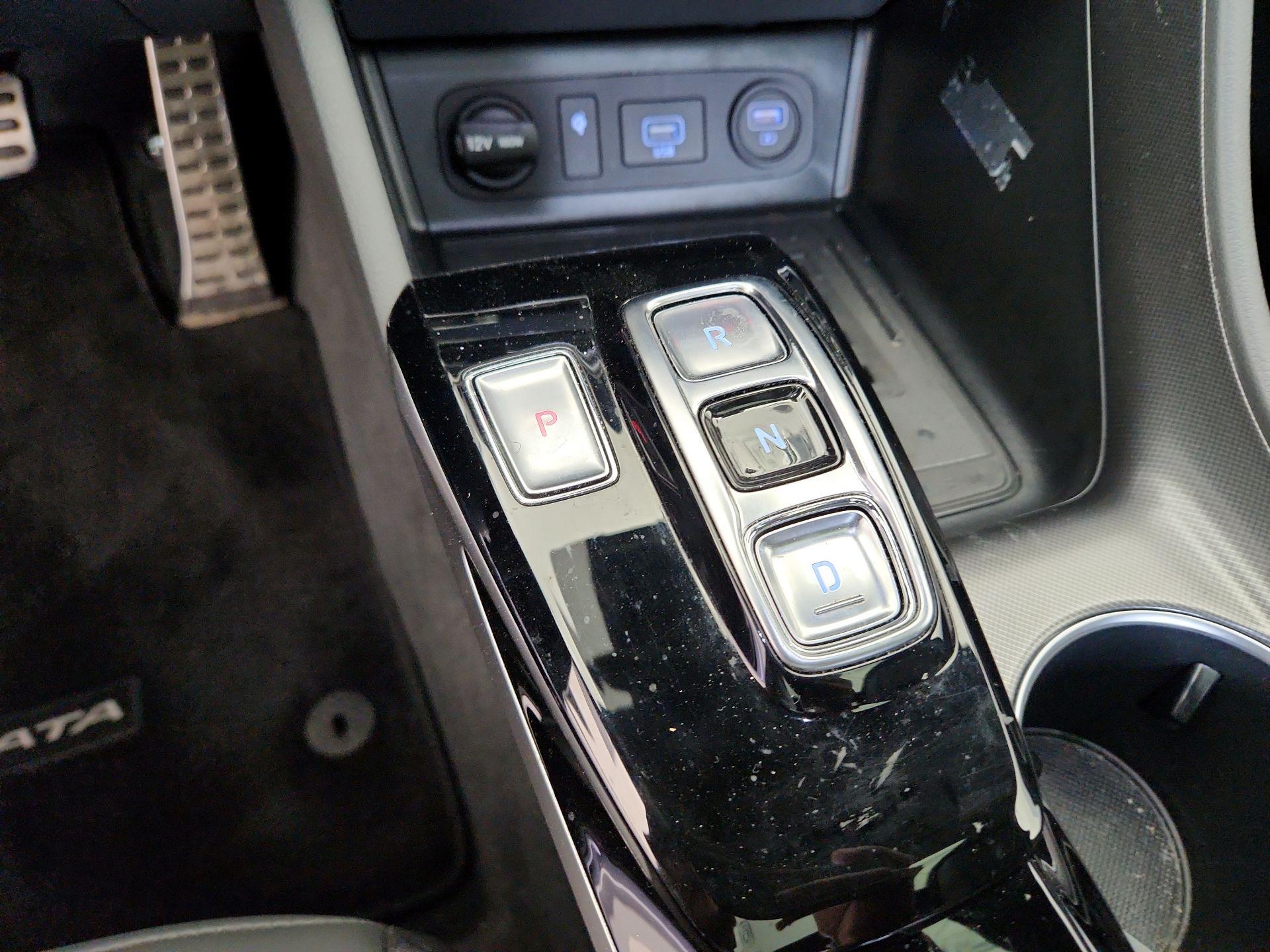 Thumbnail: 2023 Hyundai Sonata - 18