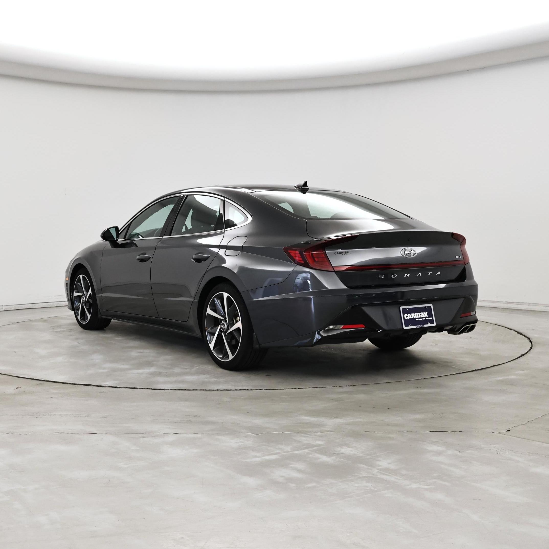 Thumbnail: 2023 Hyundai Sonata - 2