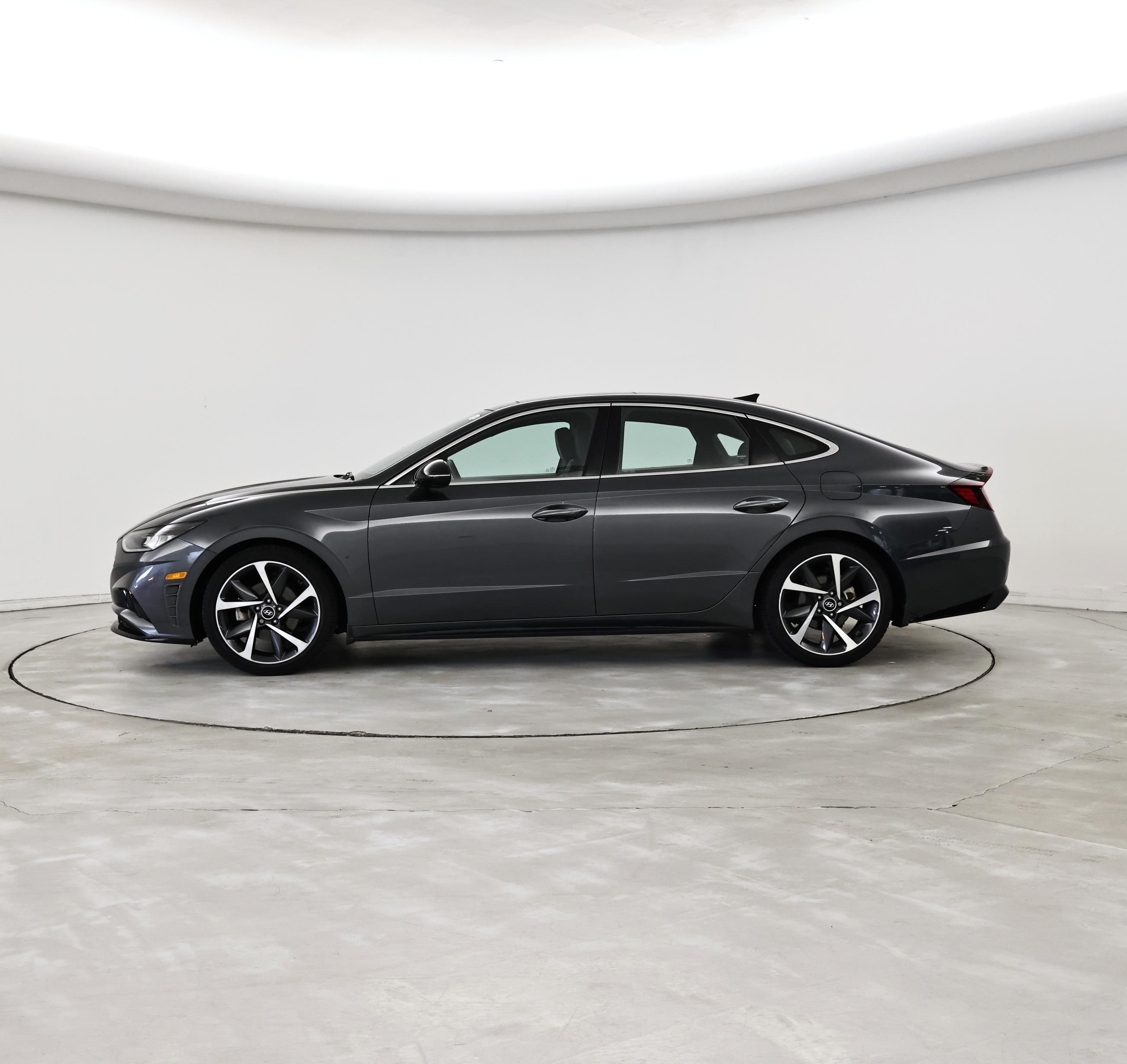 Thumbnail: 2023 Hyundai Sonata - 3