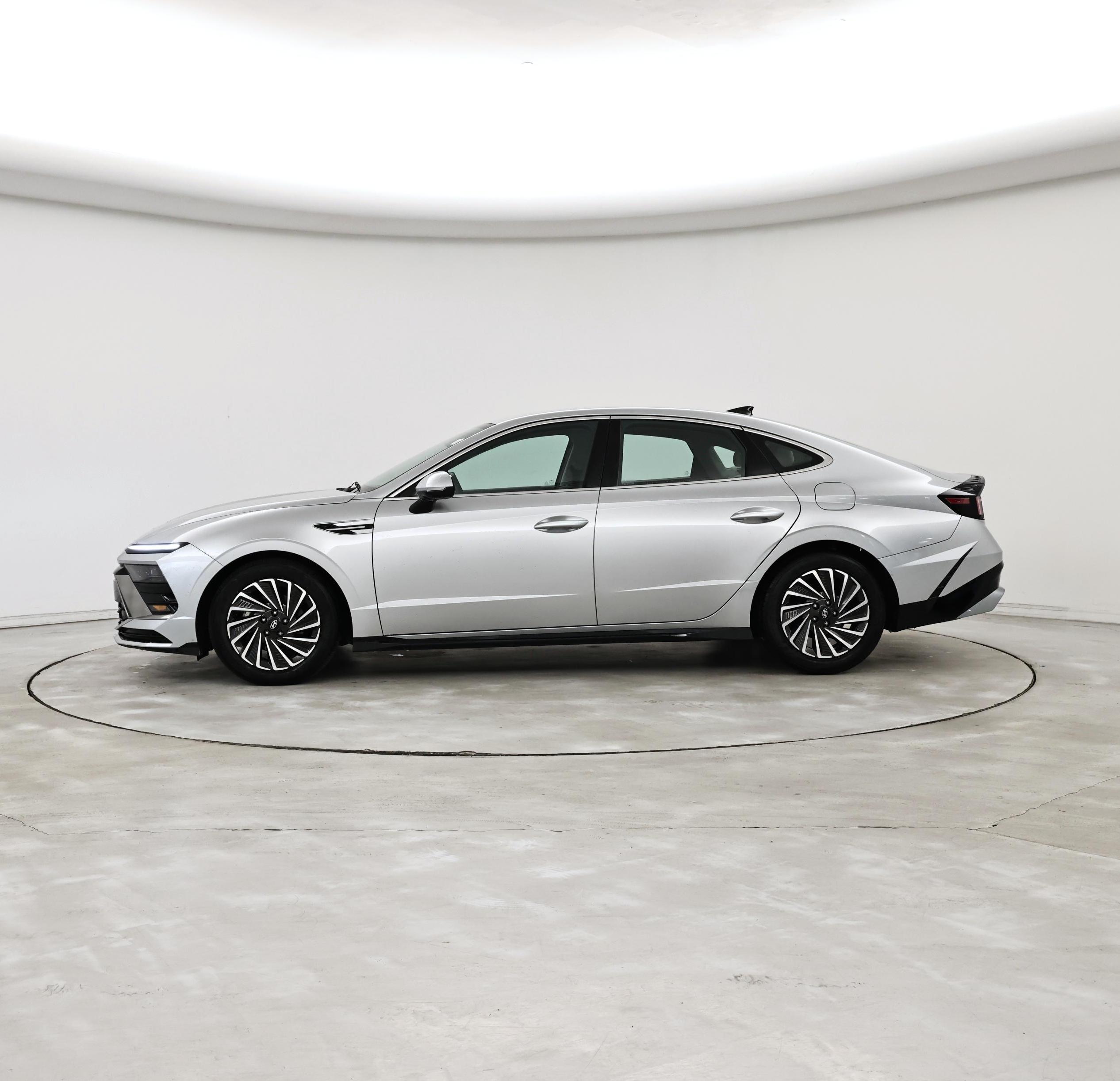 Thumbnail: 2025 Hyundai Sonata - 3