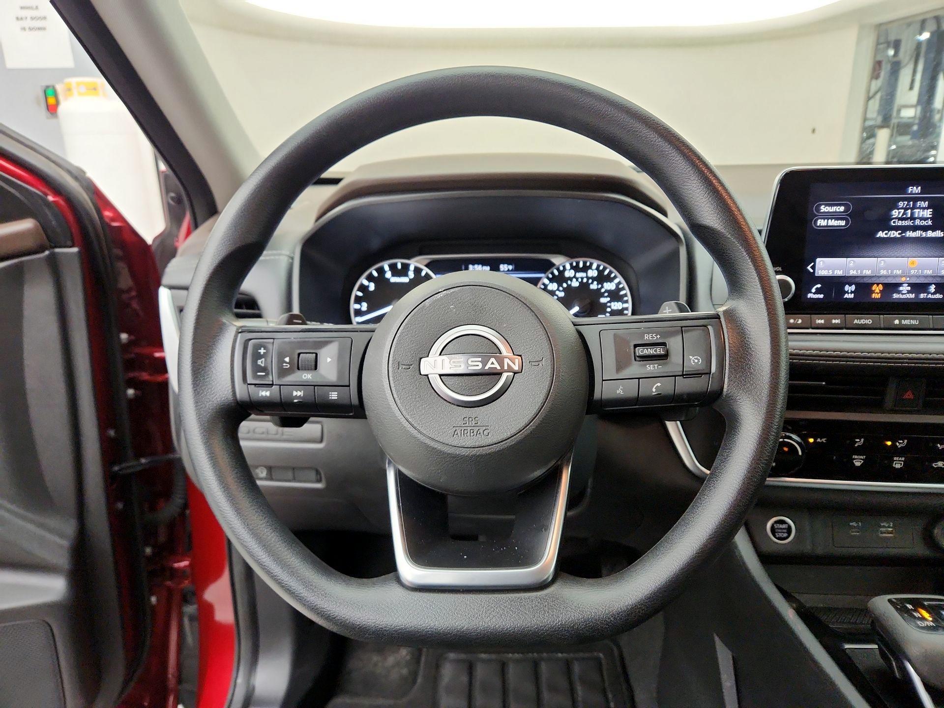 Thumbnail: 2023 Nissan Rogue - 10