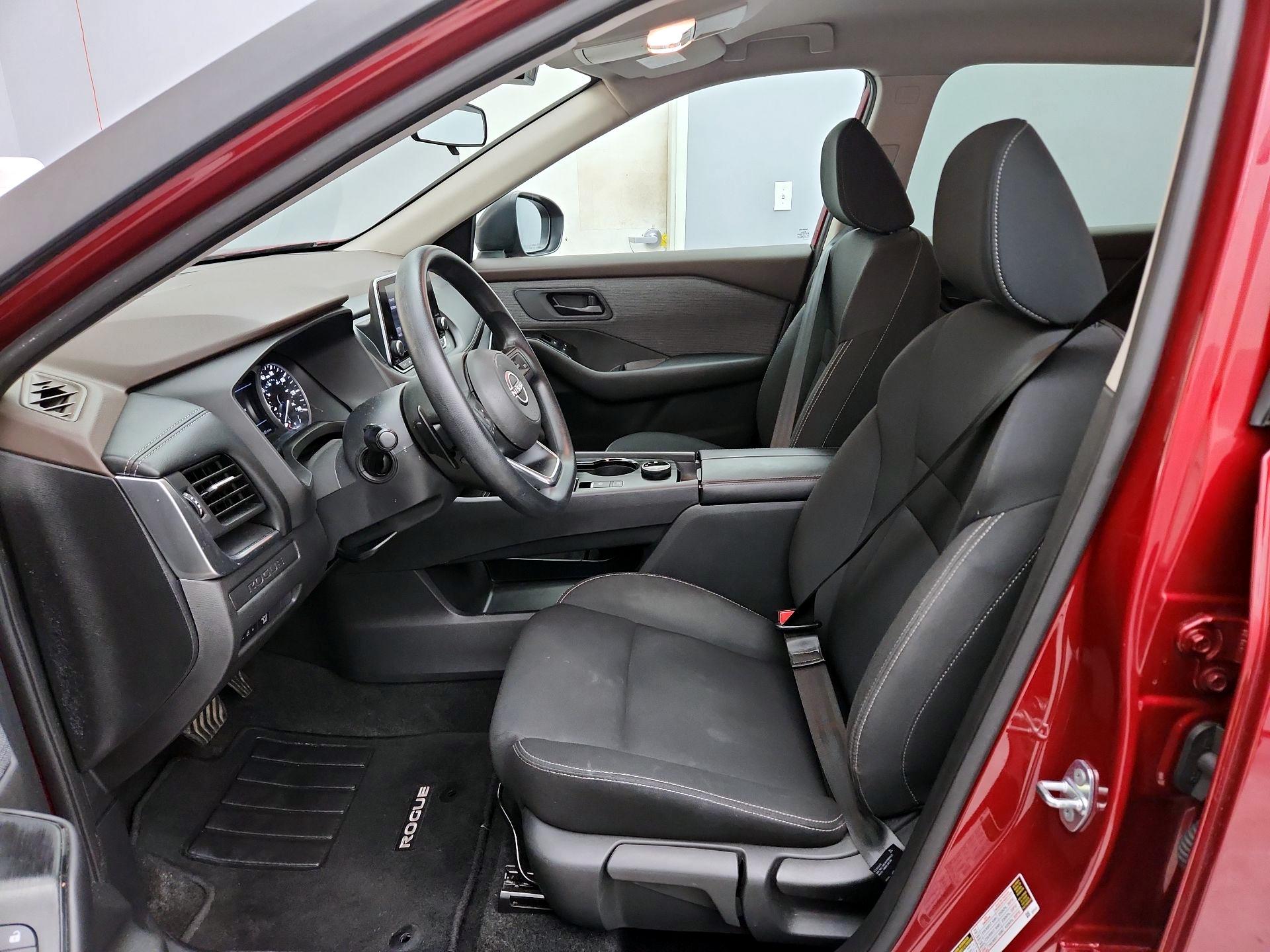 Thumbnail: 2023 Nissan Rogue - 11