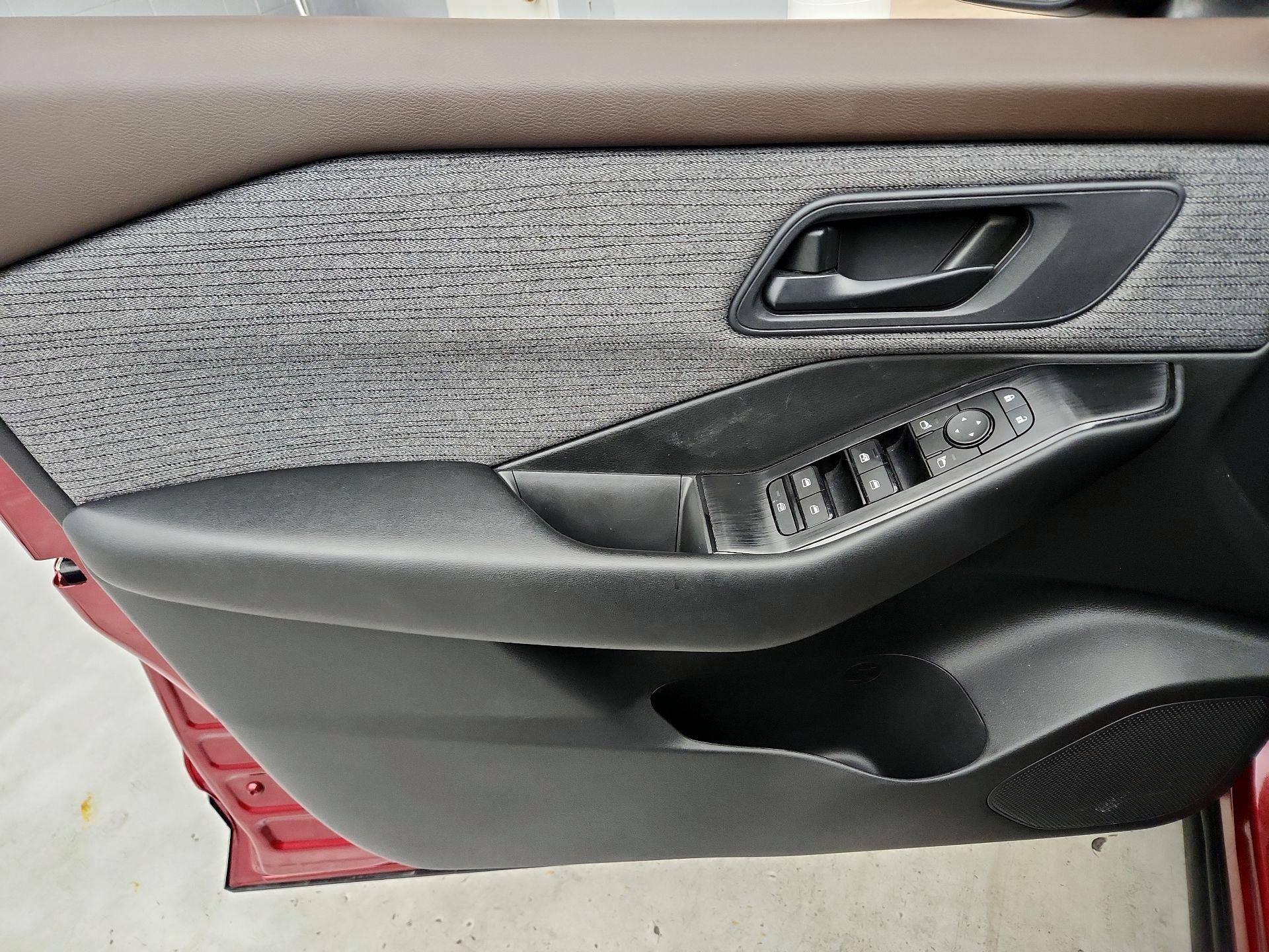 Thumbnail: 2023 Nissan Rogue - 12